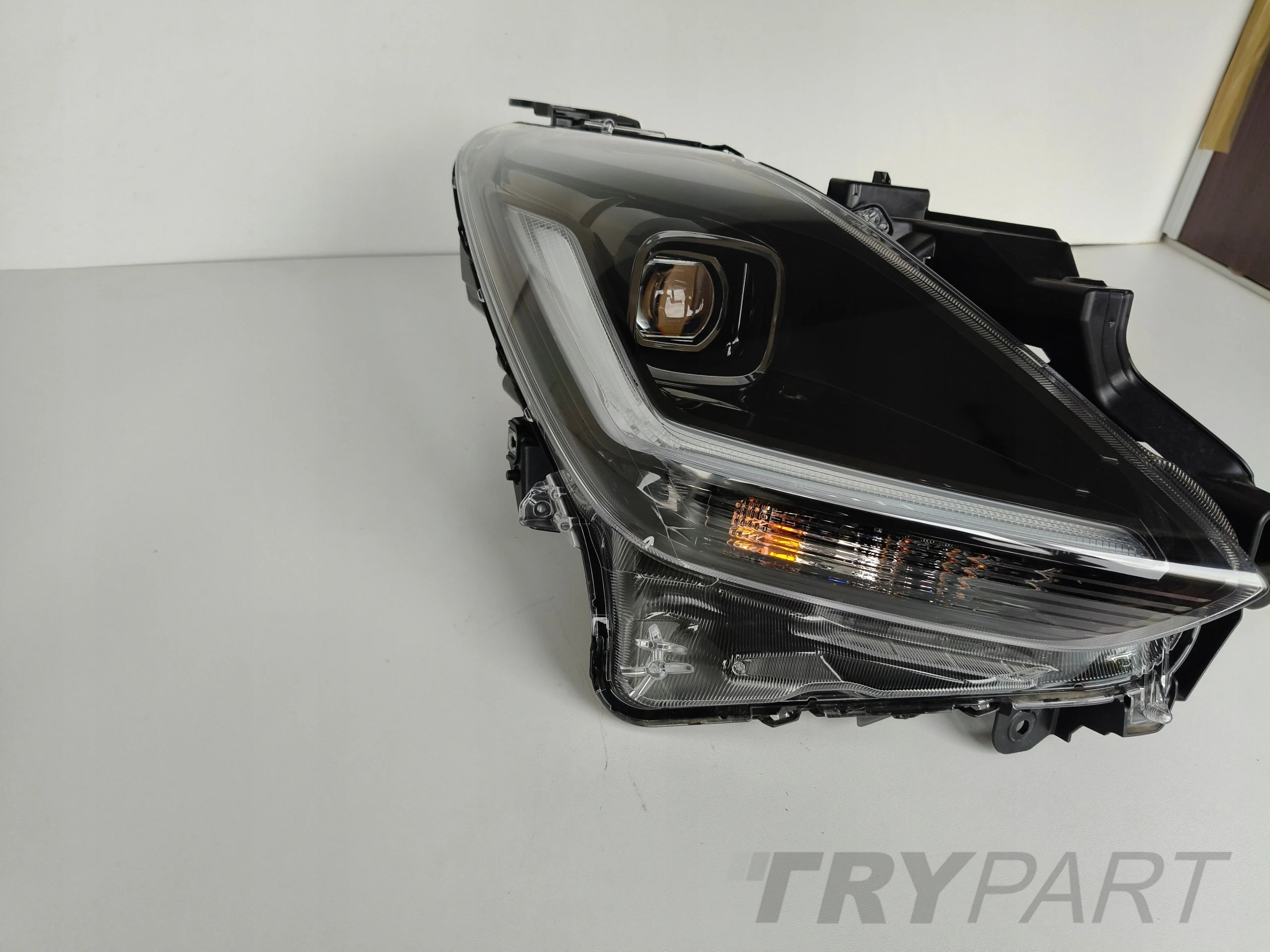 RIGHT HEADLIGHT LAMP SUZUKI SWIFT MK9 24- FULL LED