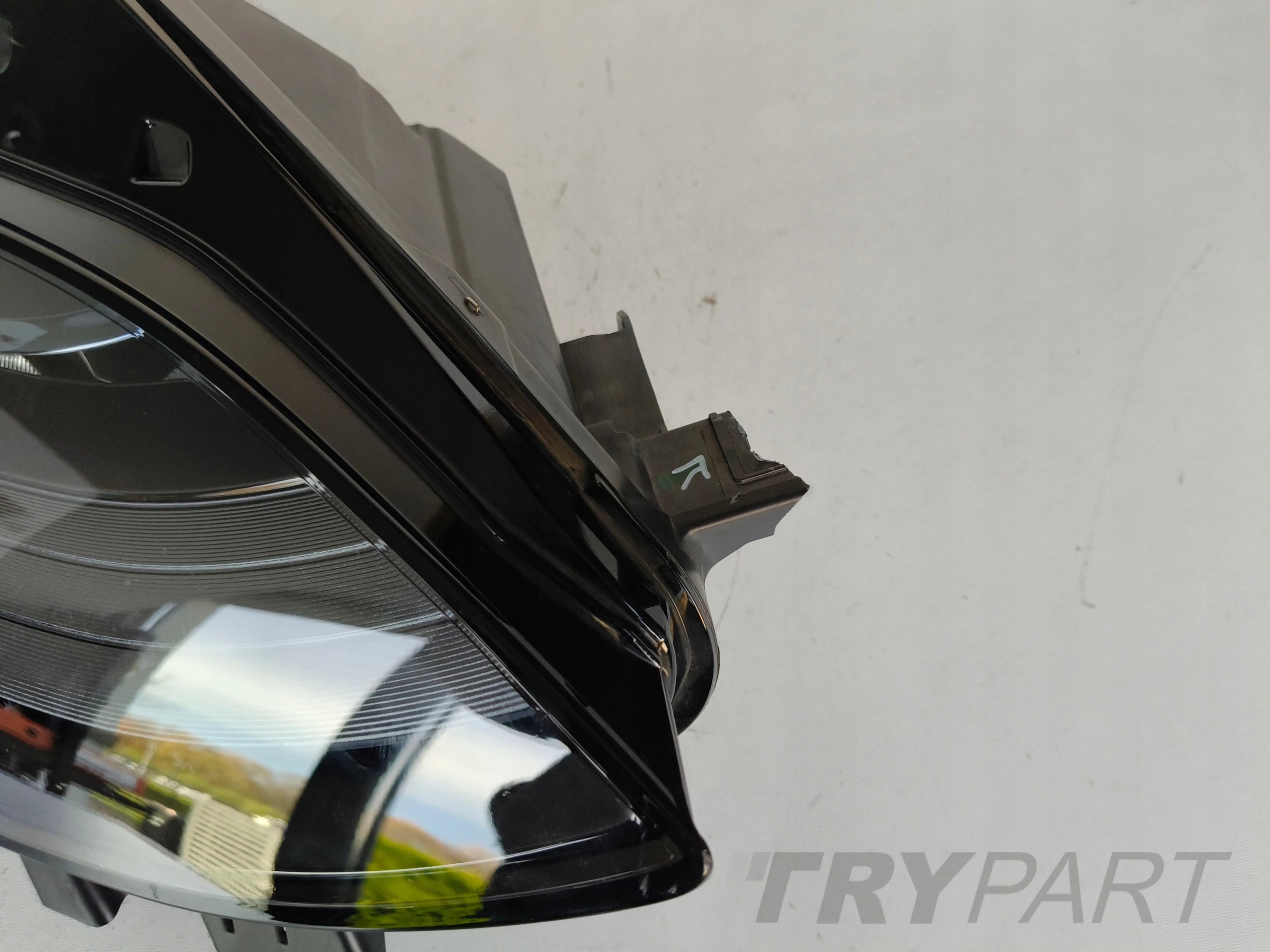 RIGHT HEADLIGHT LAMP TESLA MODEL 3 Y 20- LIFT FULL LED