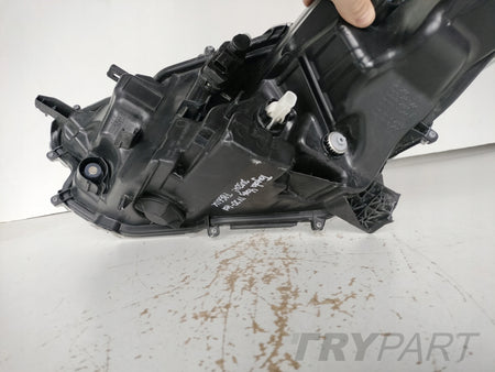 RIGHT HEADLIGHT LAMP TOYOTA YARIS IV 20- MAZDA 2 23- FULL LED