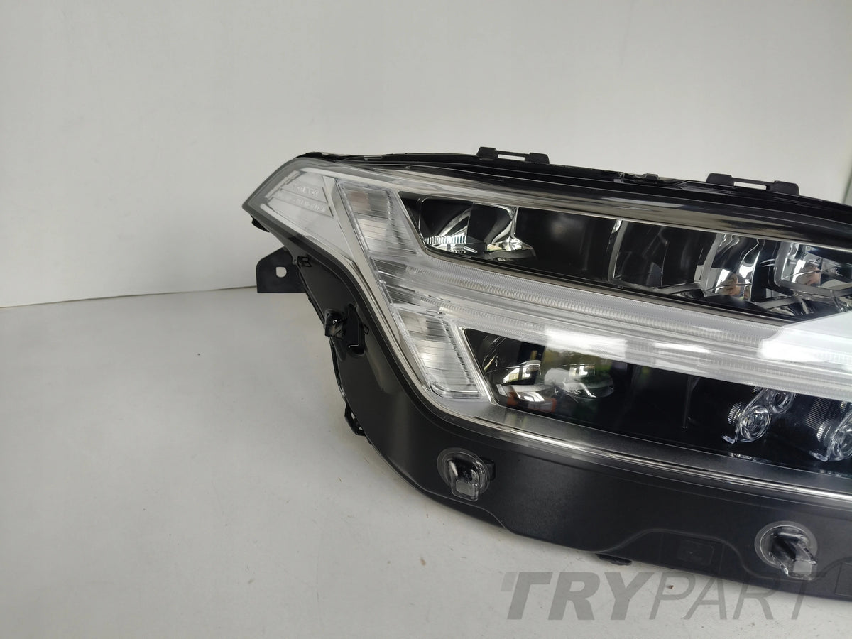 RIGHT HEADLIGHT LAMP VOLVO XC90 II 19- FACELIFT FULL LED ACTIVE HIGH BEAM