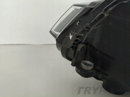 RIGHT HEADLIGHT LAMP VW GOLF SPORTSVAN 510 17- FACELIFT LED