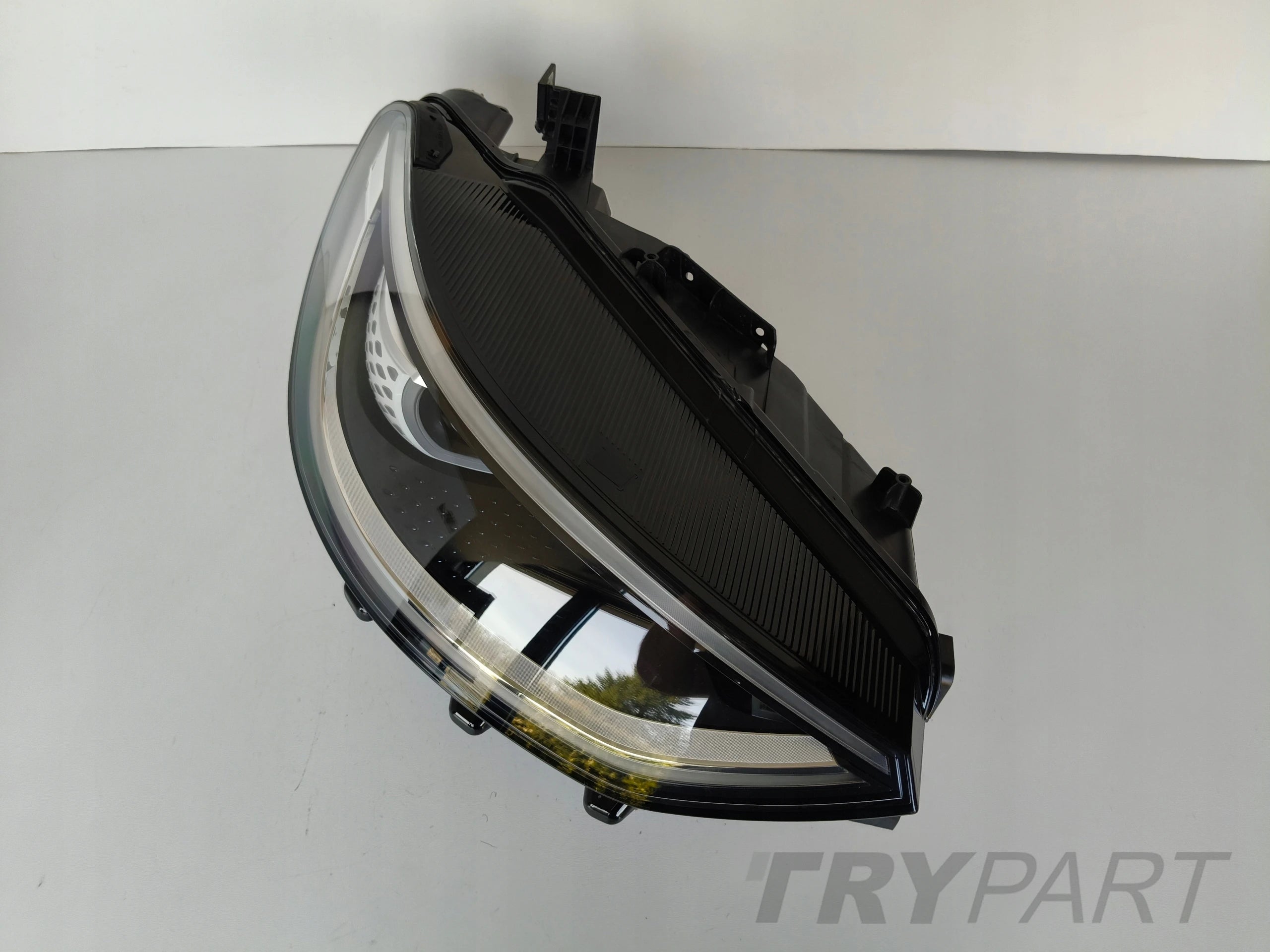 RIGHT HEADLIGHT LAMP VW ID3 21- 10A FULL LED