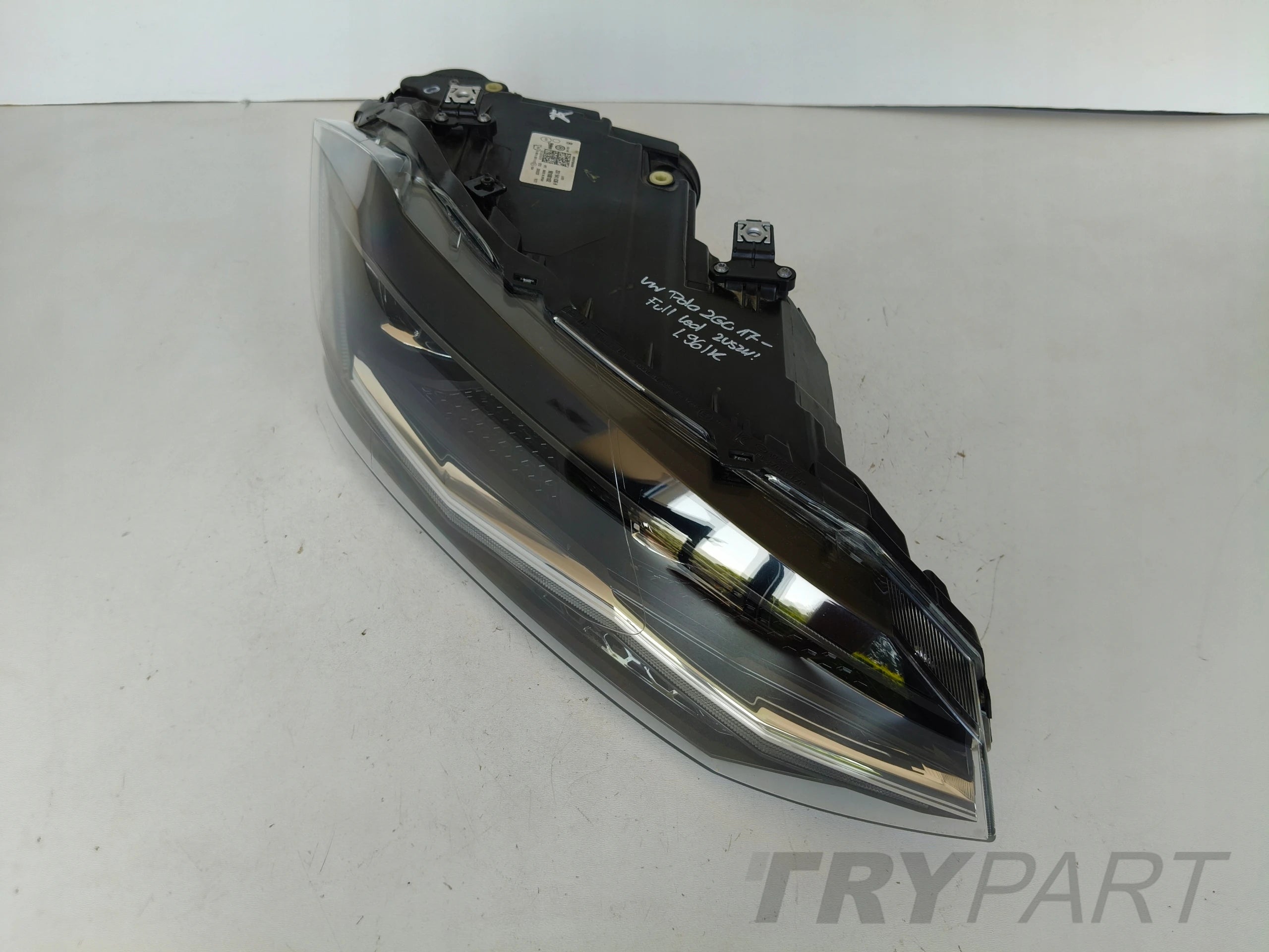 RIGHT HEADLIGHT LAMP VW POLO 2G 2G0 17- FULL LED
