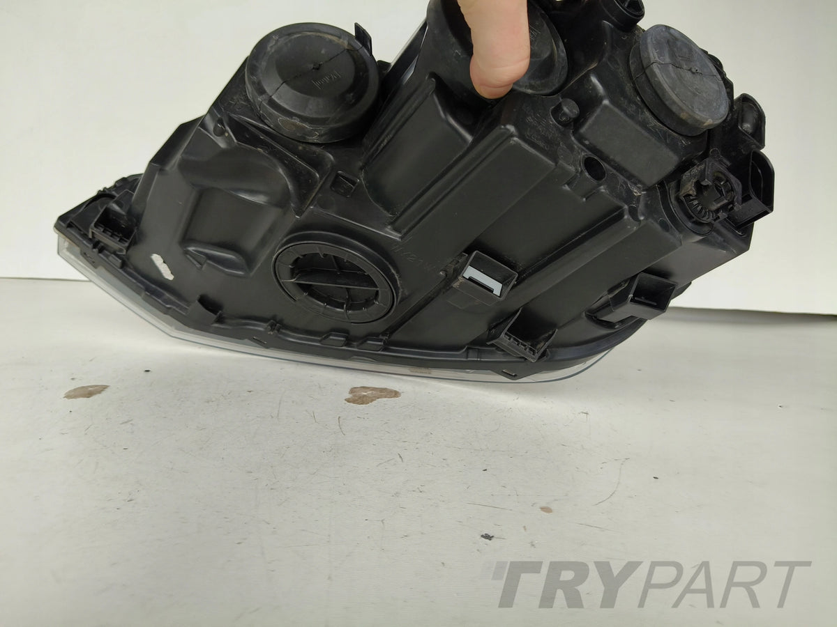 RIGHT HEADLIGHT LAMP VW POLO 2G 2G0 17-