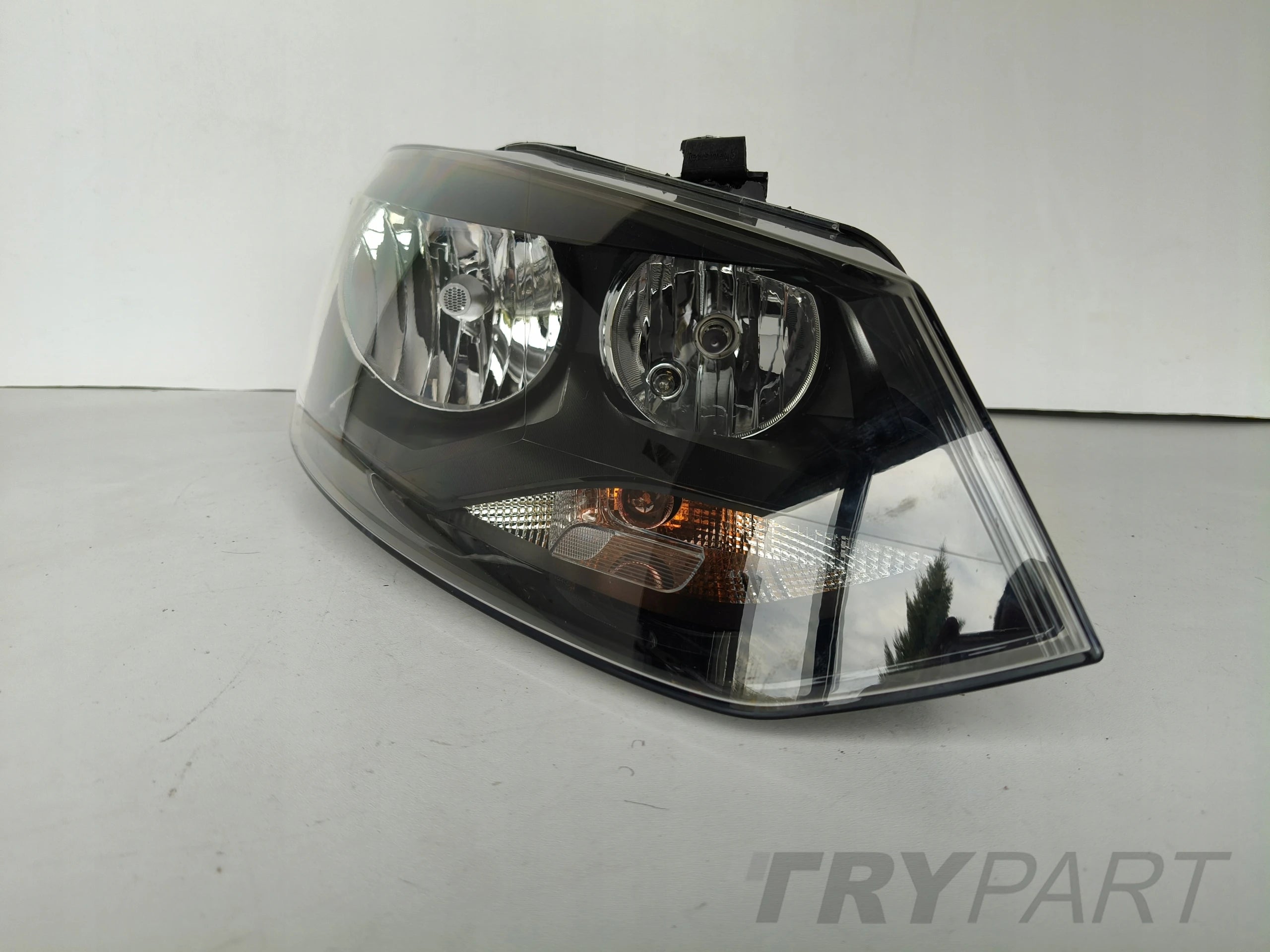 RIGHT HEADLIGHT LAMP VW POLO 6R 6R0 09-14 2-CHAMBER