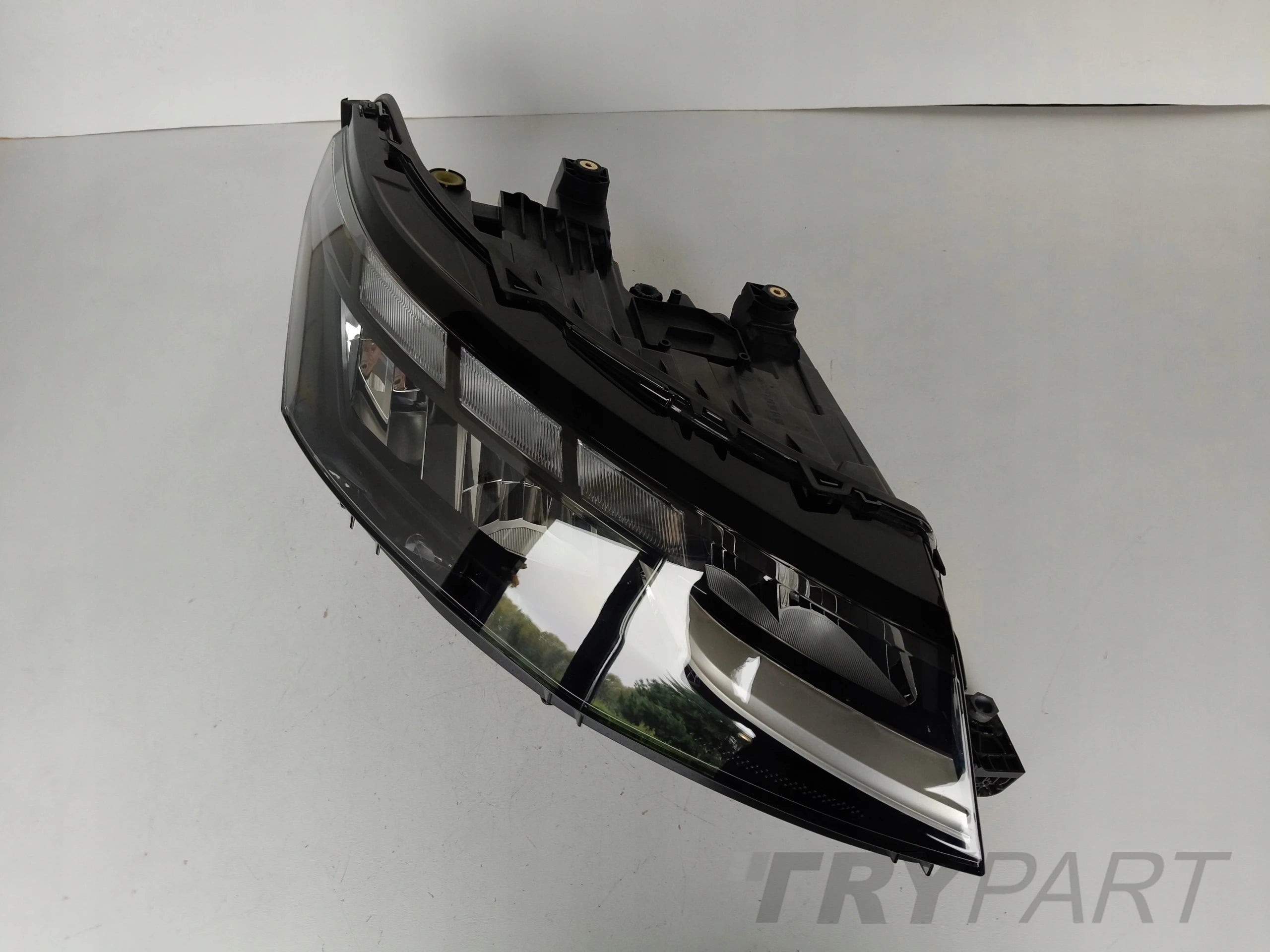 RIGHT HEADLIGHT LAMP VW T7 7T 7T0 21- FULL LED