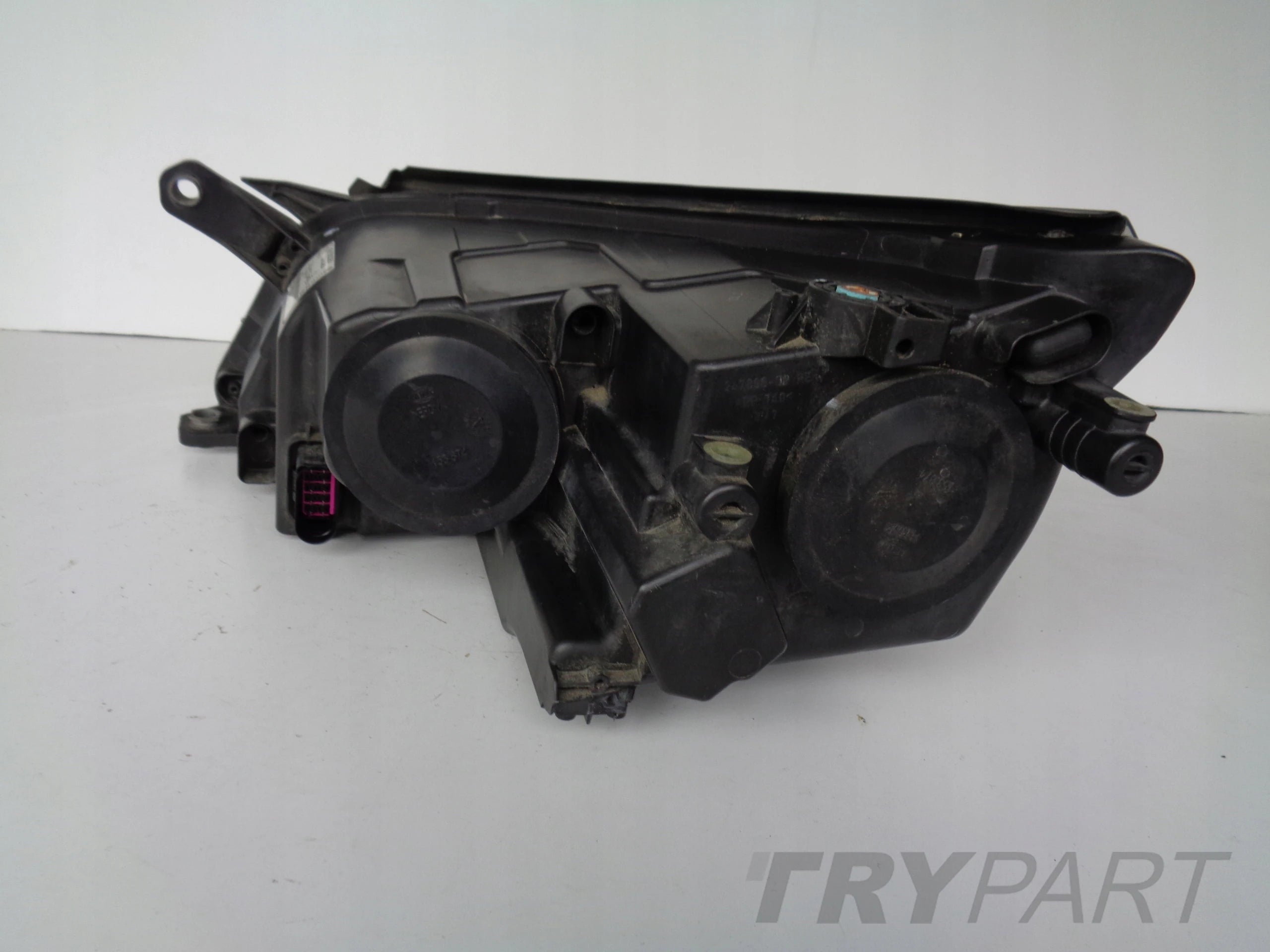RIGHT HEADLIGHT LAMP VW TIGUAN 5N 5N0 07-11