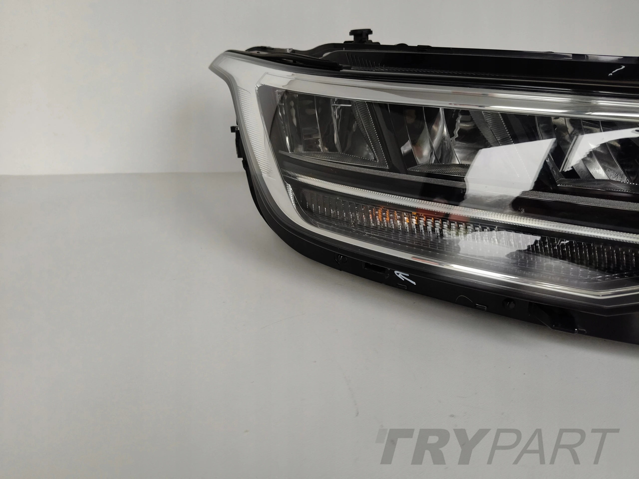 RIGHT HEADLIGHT LAMP VW TIGUAN 5NN ALLSPACE 20- LIFT FULL LED