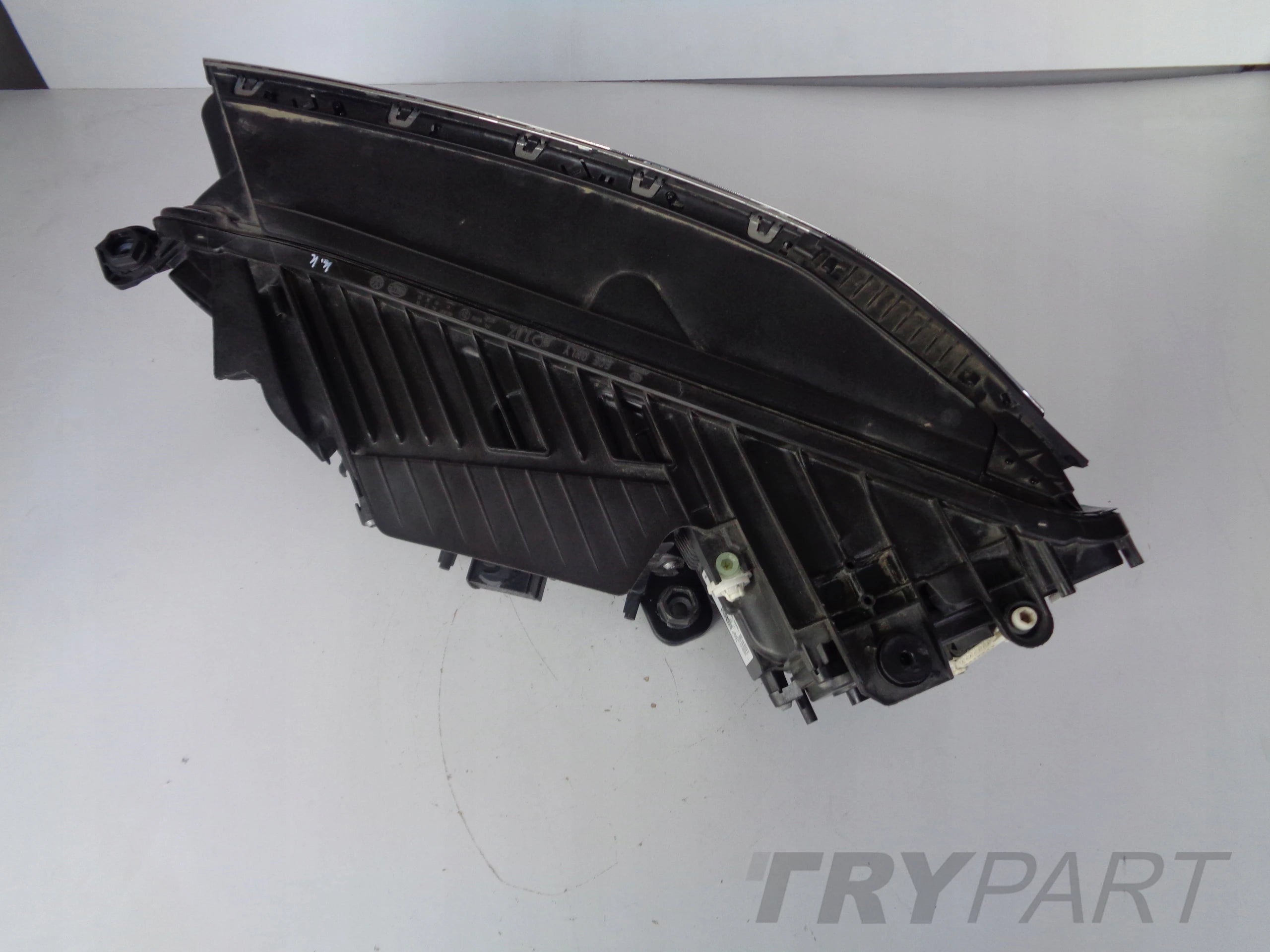 RIGHT HEADLIGHT LAMP VW TOUAREG III 760 18- FULL LED