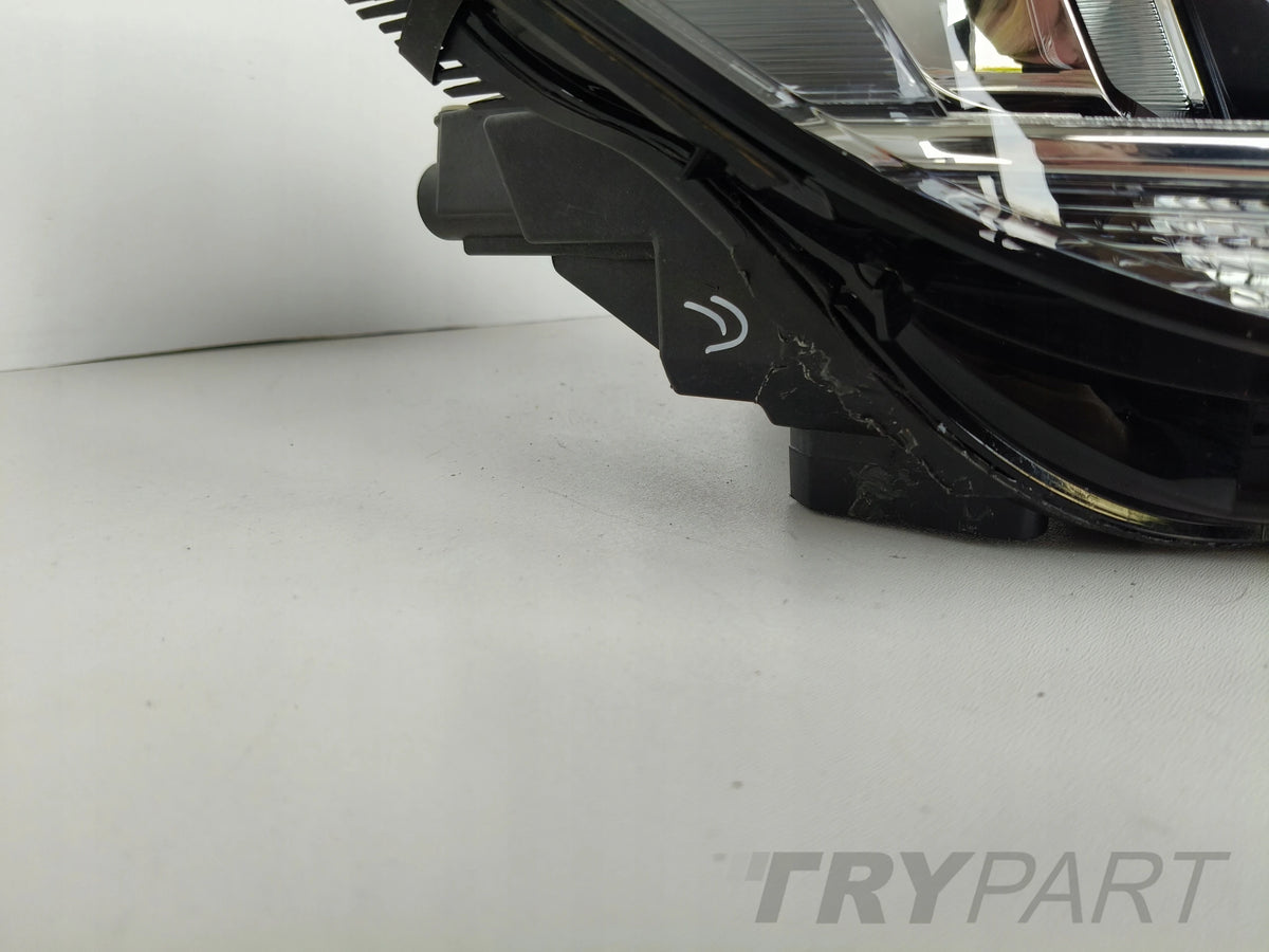 RIGHT HEADLIGHT LAMP VW TOURAN 5TA 16-