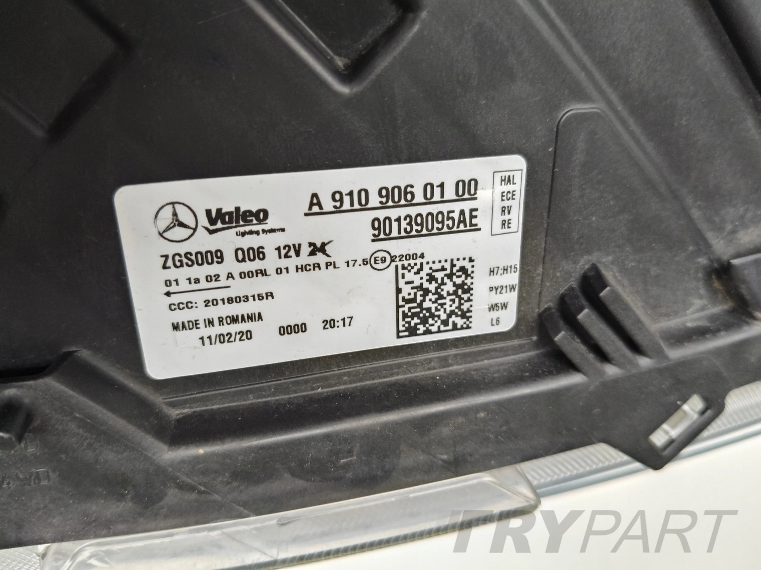 RIGHT HEADLIGHT MERCEDES SPRINTER W910 18-