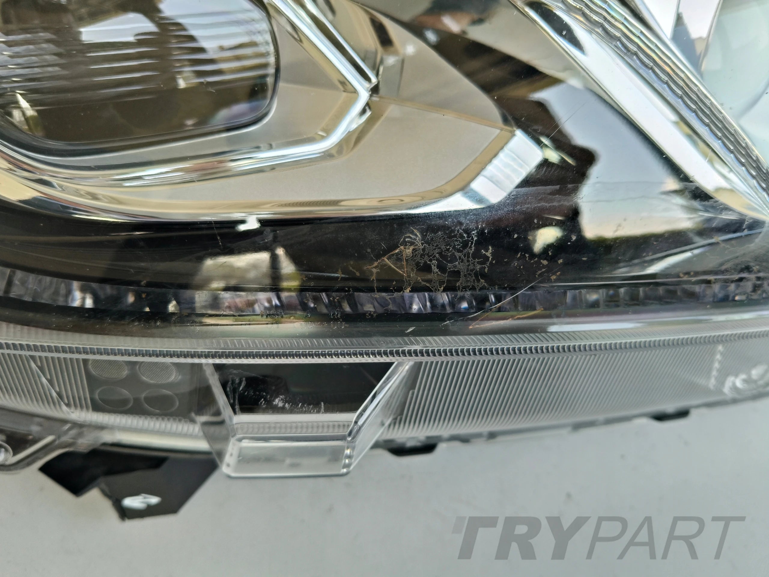 RIGHT HEADLIGHT MITSUBISHI ECLIPSE CROSS 17- LED