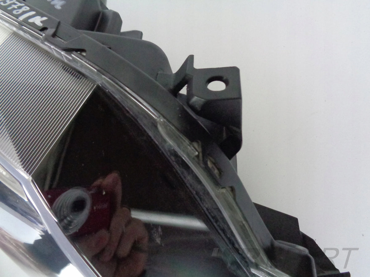 RIGHT HEADLIGHT MITSUBISHI ECLIPSE CROSS 17- LED