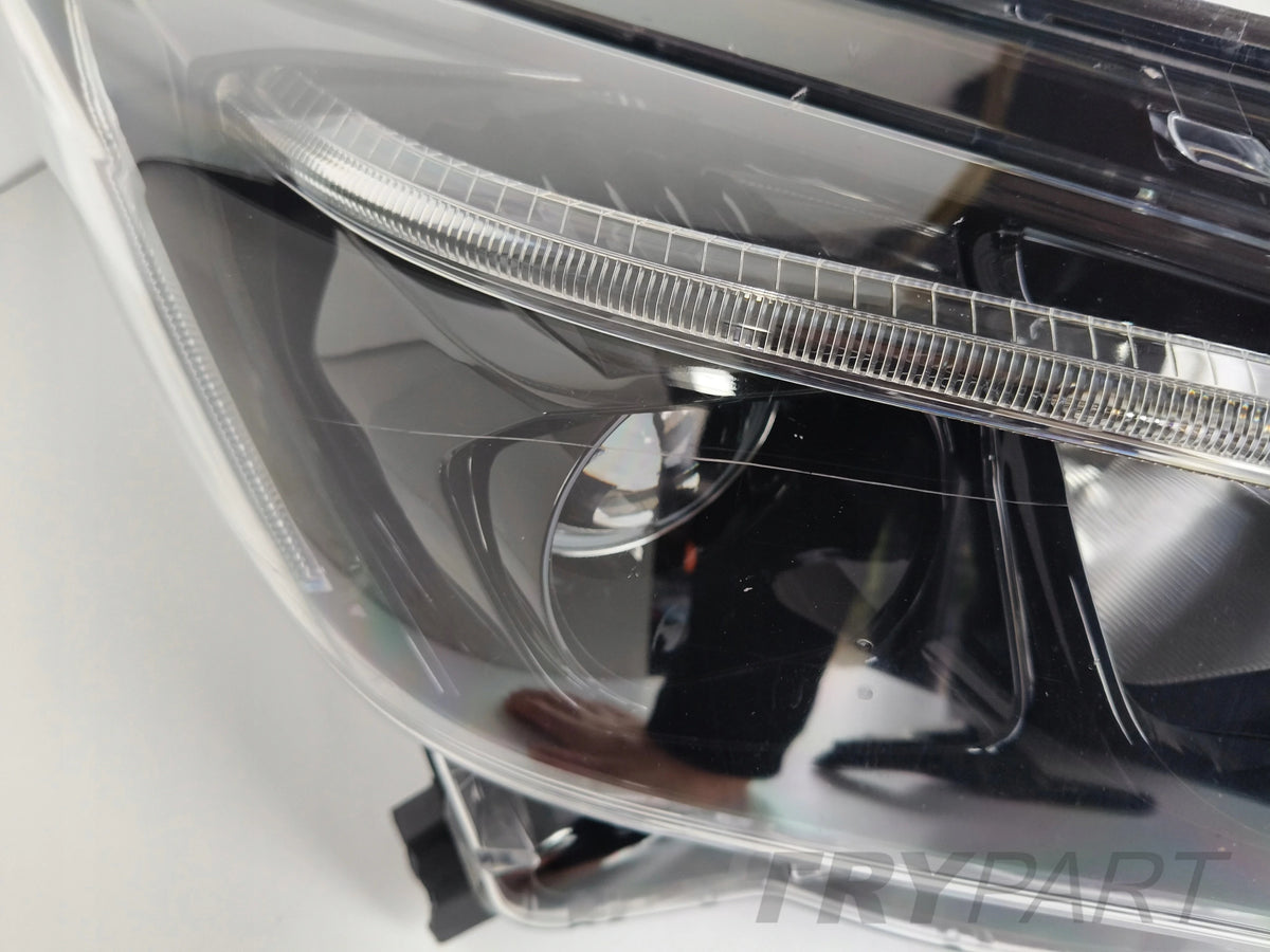 RIGHT HEADLIGHT NISSAN LEAF II 17- LED