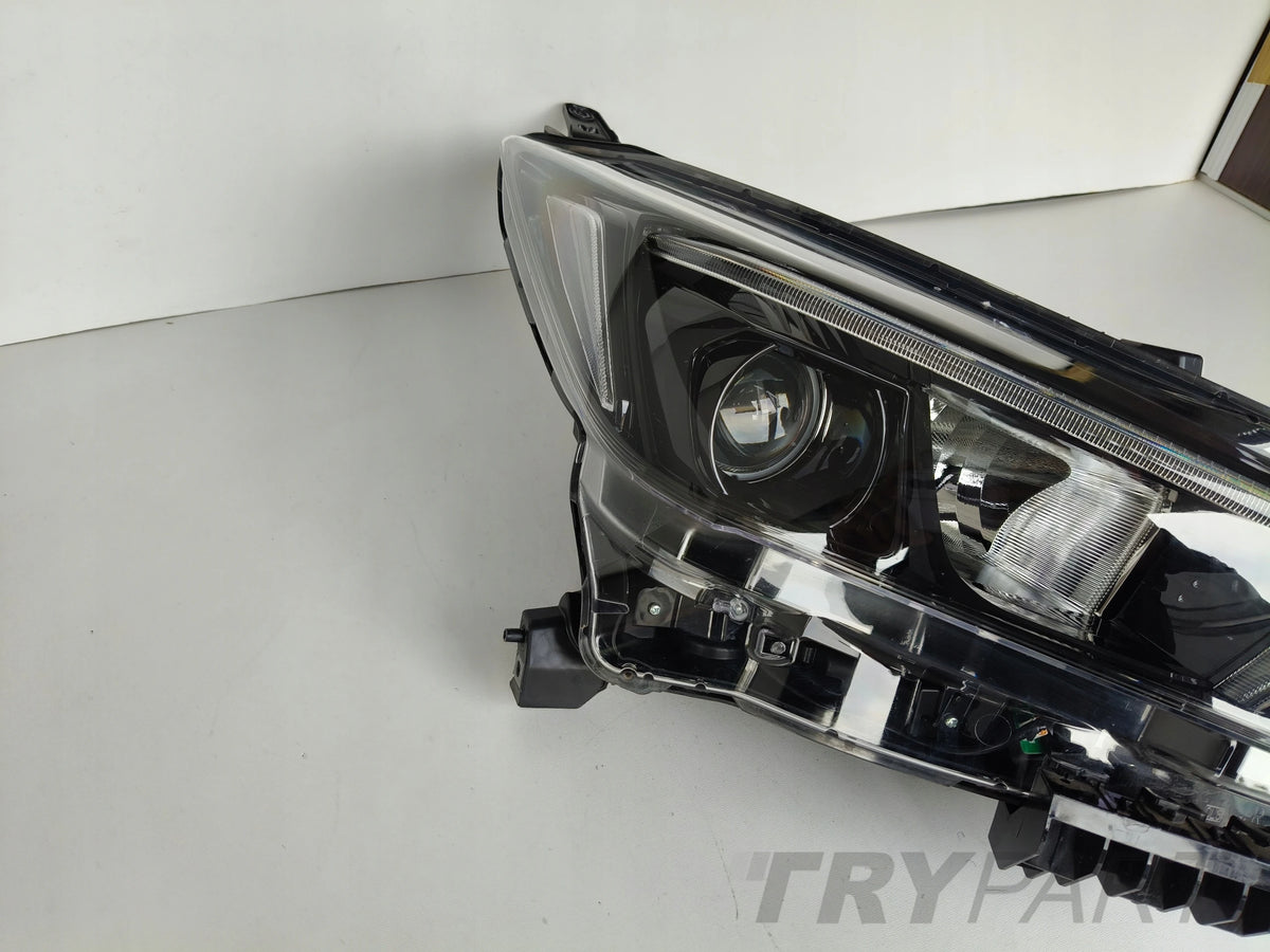 RIGHT HEADLIGHT NISSAN LEAF II 17- LED