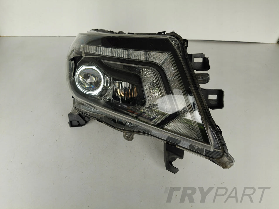 RIGHT HEADLIGHT NISSAN NAVARA D23 NP300 16- FULL LED