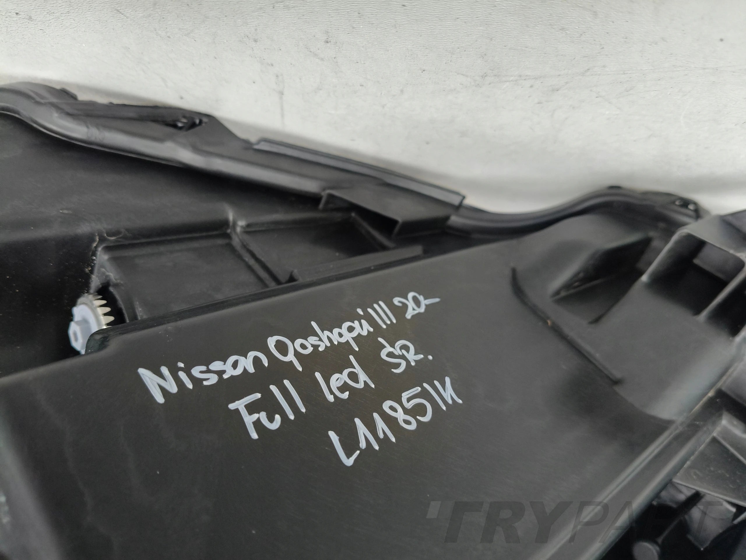 RIGHT HEADLIGHT NISSAN QASHQAI III 20- FULL LED