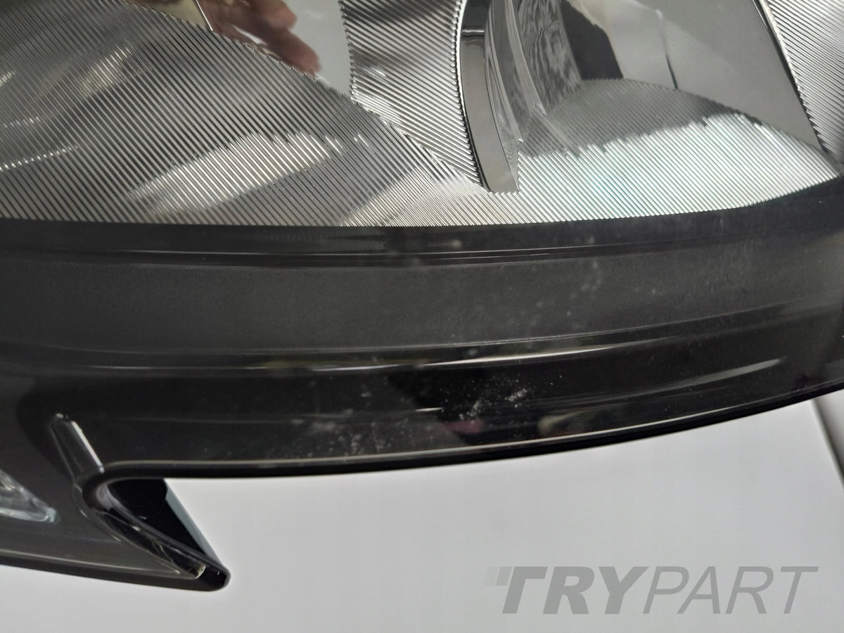RIGHT HEADLIGHT OPEL CORSA E 14-