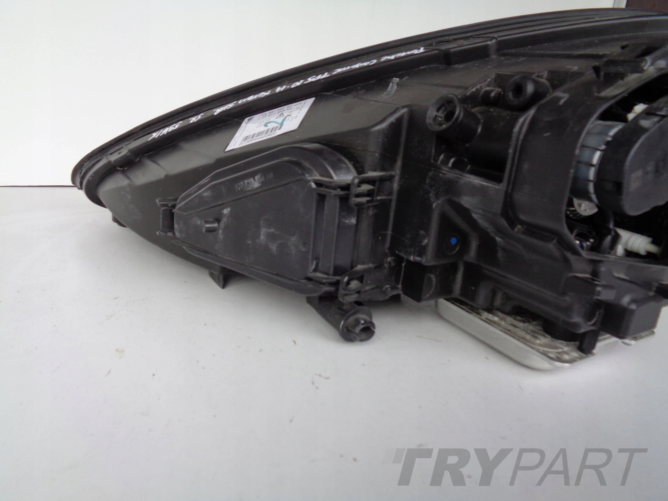 RIGHT HEADLIGHT PORSCHE CAYENNE 7P 7P5 10-14 XENON ADAPTIVE