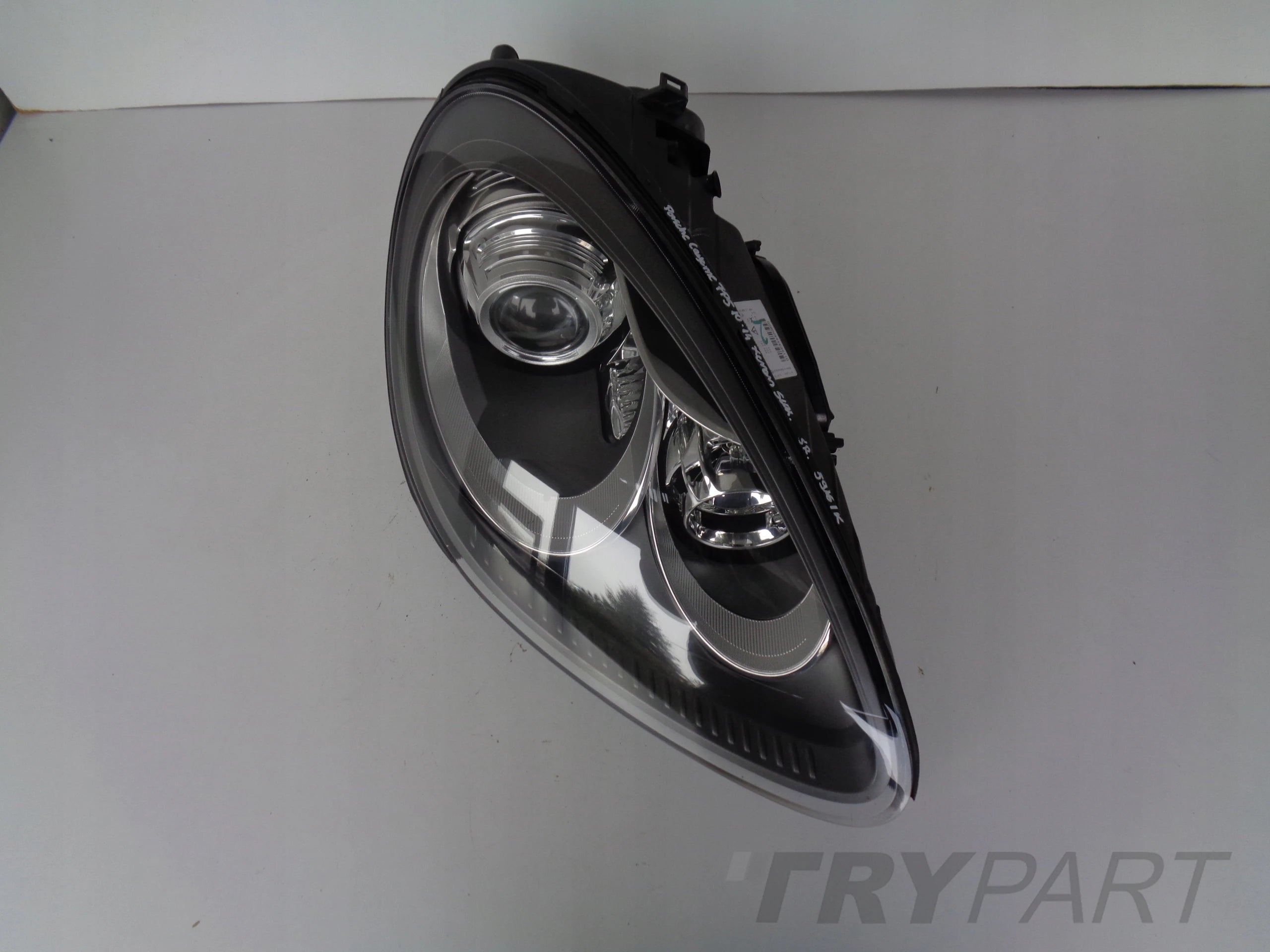 RIGHT HEADLIGHT PORSCHE CAYENNE 7P 7P5 10-14 XENON ADAPTIVE