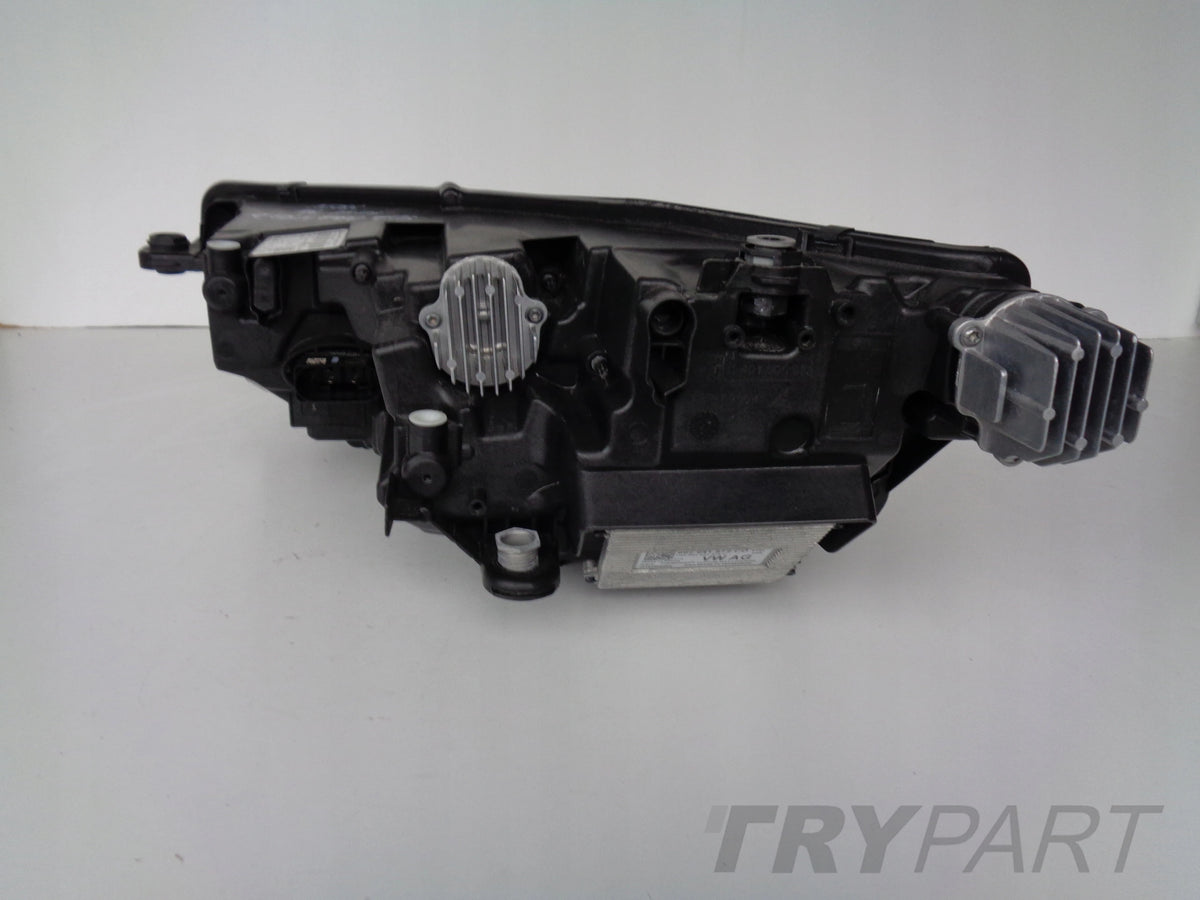 RIGHT HEADLIGHT SKODA OCTAVIA IV 5E3 20- FULL LED