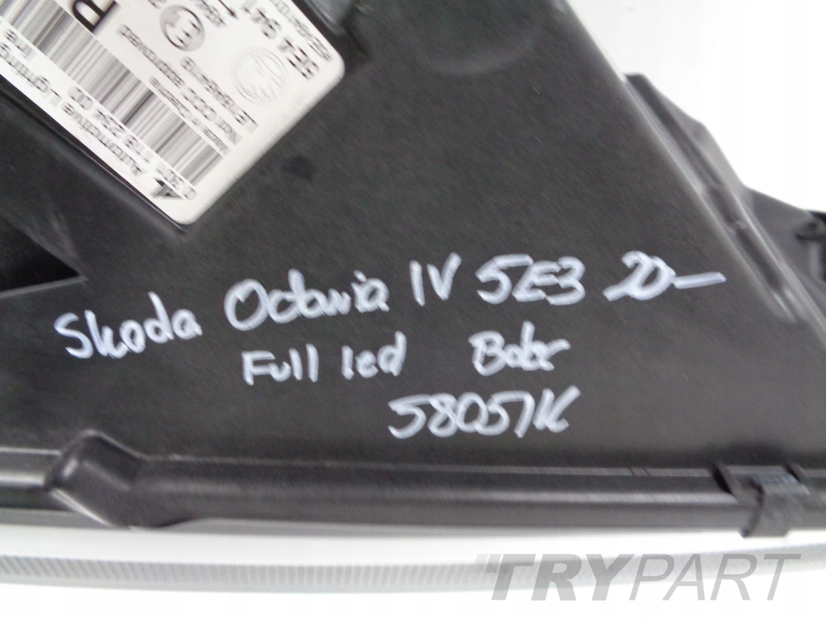 RIGHT HEADLIGHT SKODA OCTAVIA IV 5E3 20- FULL LED