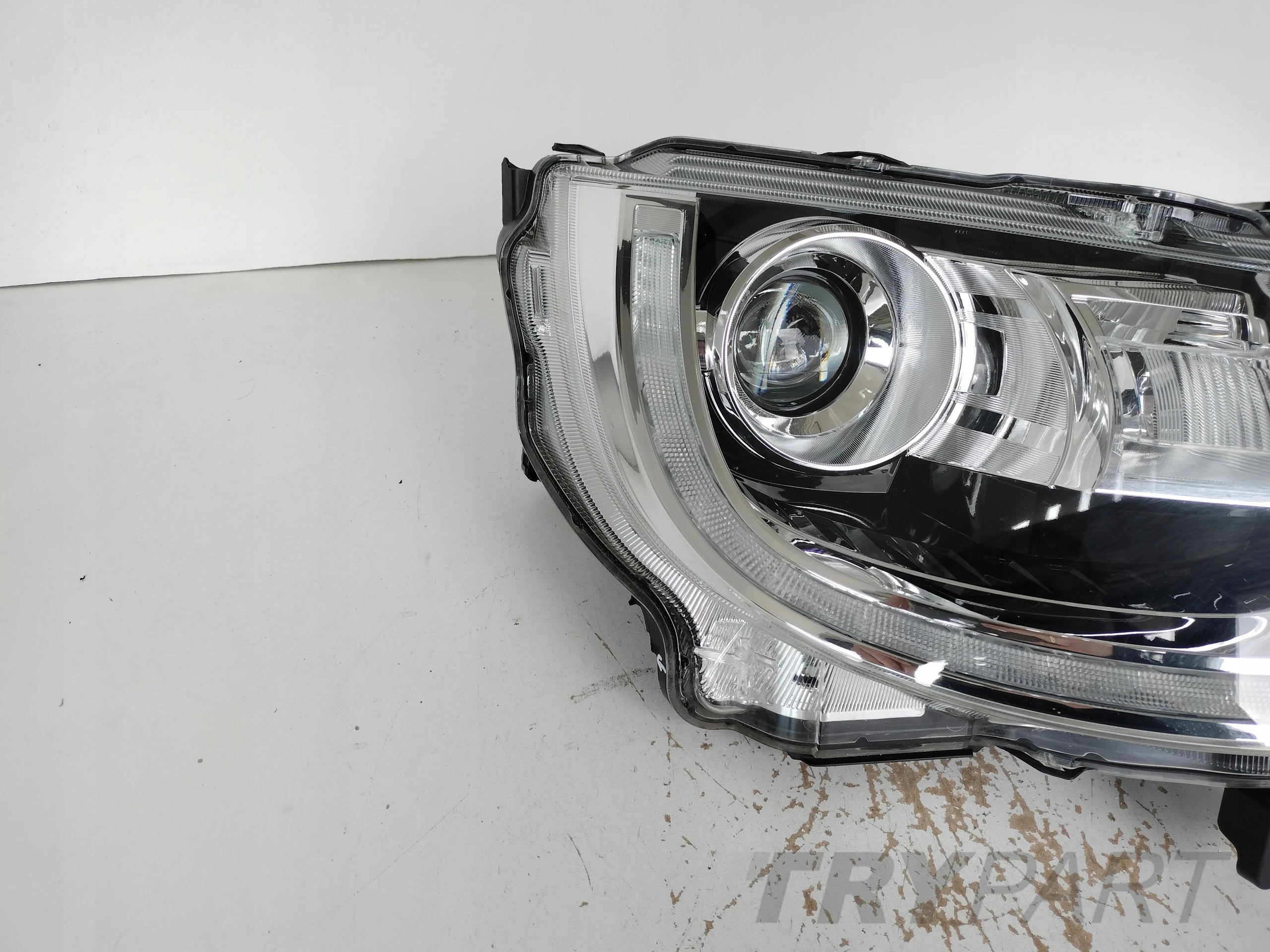 RIGHT HEADLIGHT SUZUKI IGNIS III 16- FULL LED