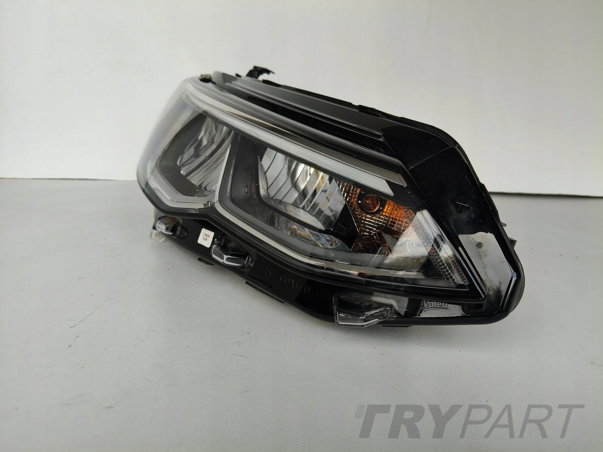 RIGHT HEADLIGHT VW GOLF VIII 8 5H 5H0 20- LED