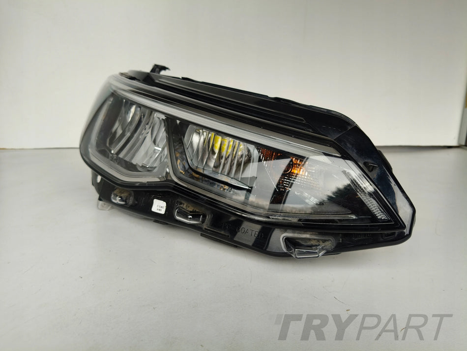 RIGHT HEADLIGHT VW GOLF VIII 8 5H 5H0 20- LED