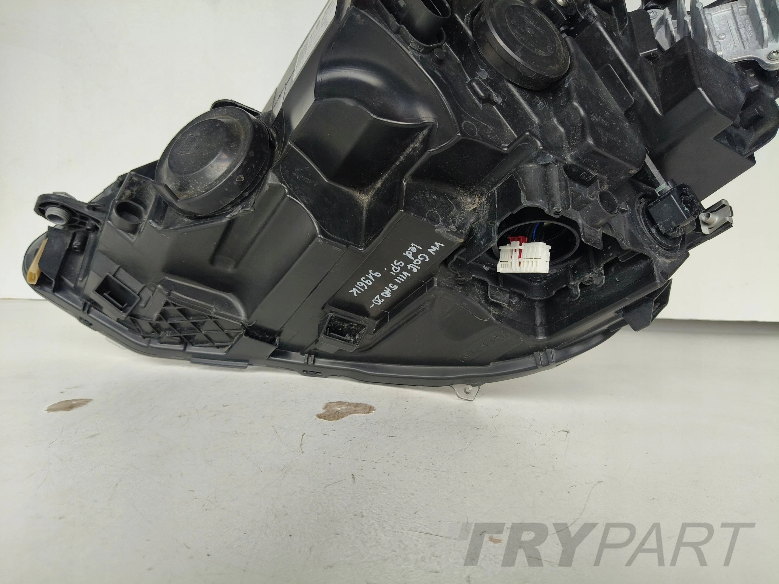 RIGHT HEADLIGHT VW GOLF VIII 8 5H 5H0 20- LED