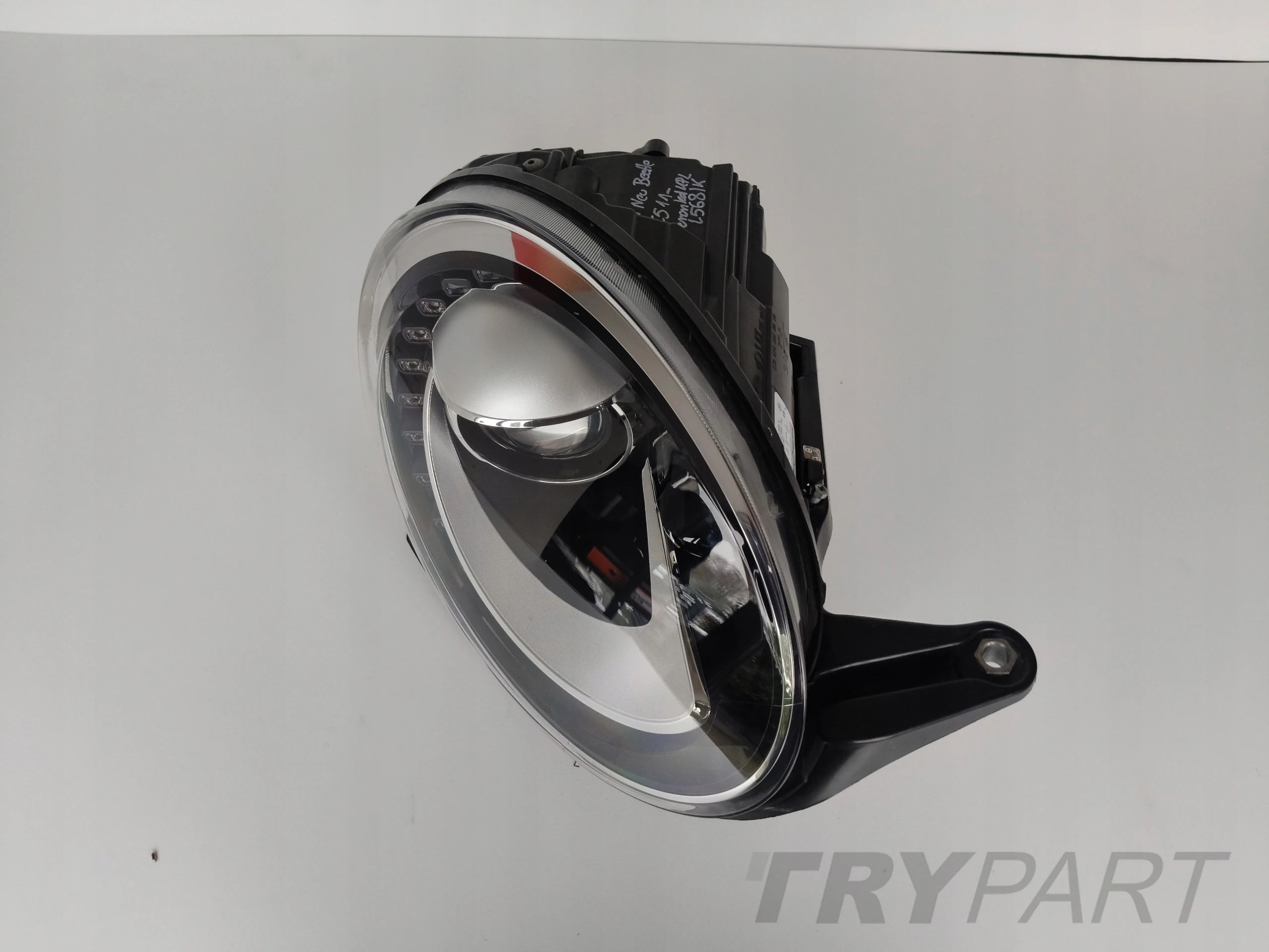 RIGHT HEADLIGHT VW NEW BEETLE 5C5 11- XENON LED