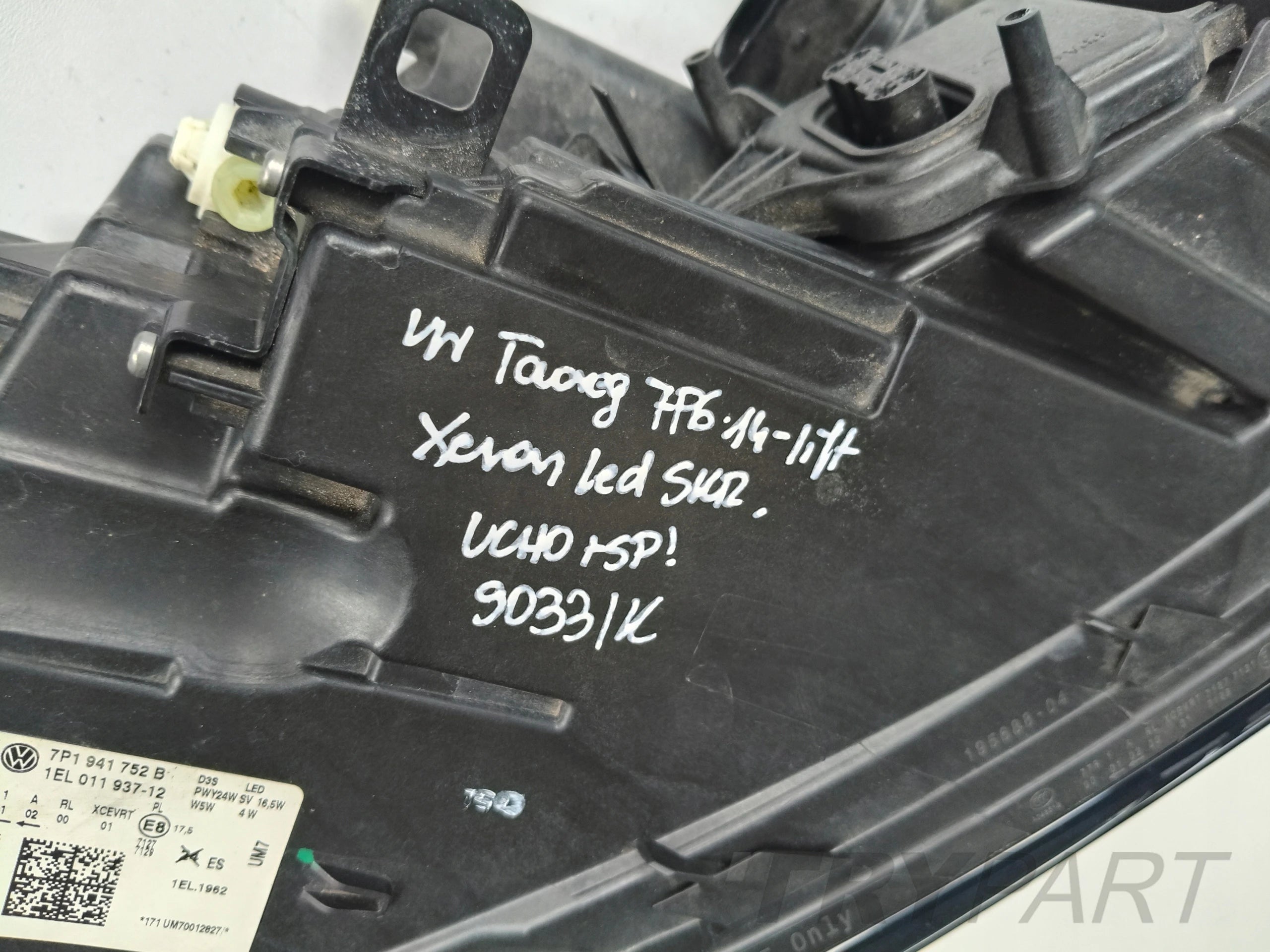 RIGHT HEADLIGHT VW TOUAREG 7P6 14- FACELIFT XENON LED ADAPTIVE