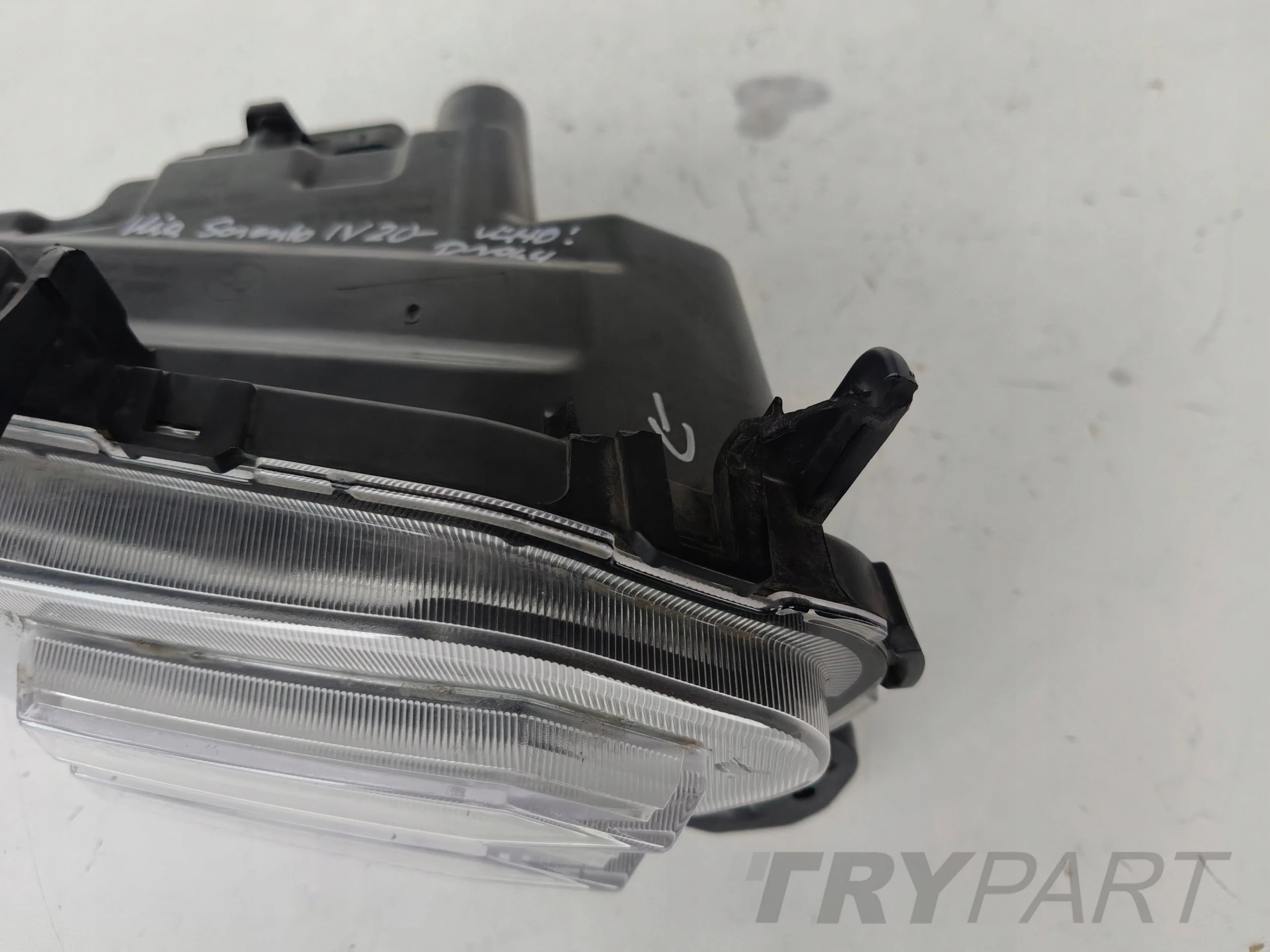 RIGHT LED FOG LIGHT FOR KIA SORENTO IV 20-