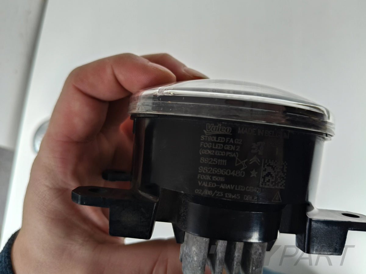 RIGHT LEFT FOG LIGHT PEUGEOT 3008 5008 II 16- LED