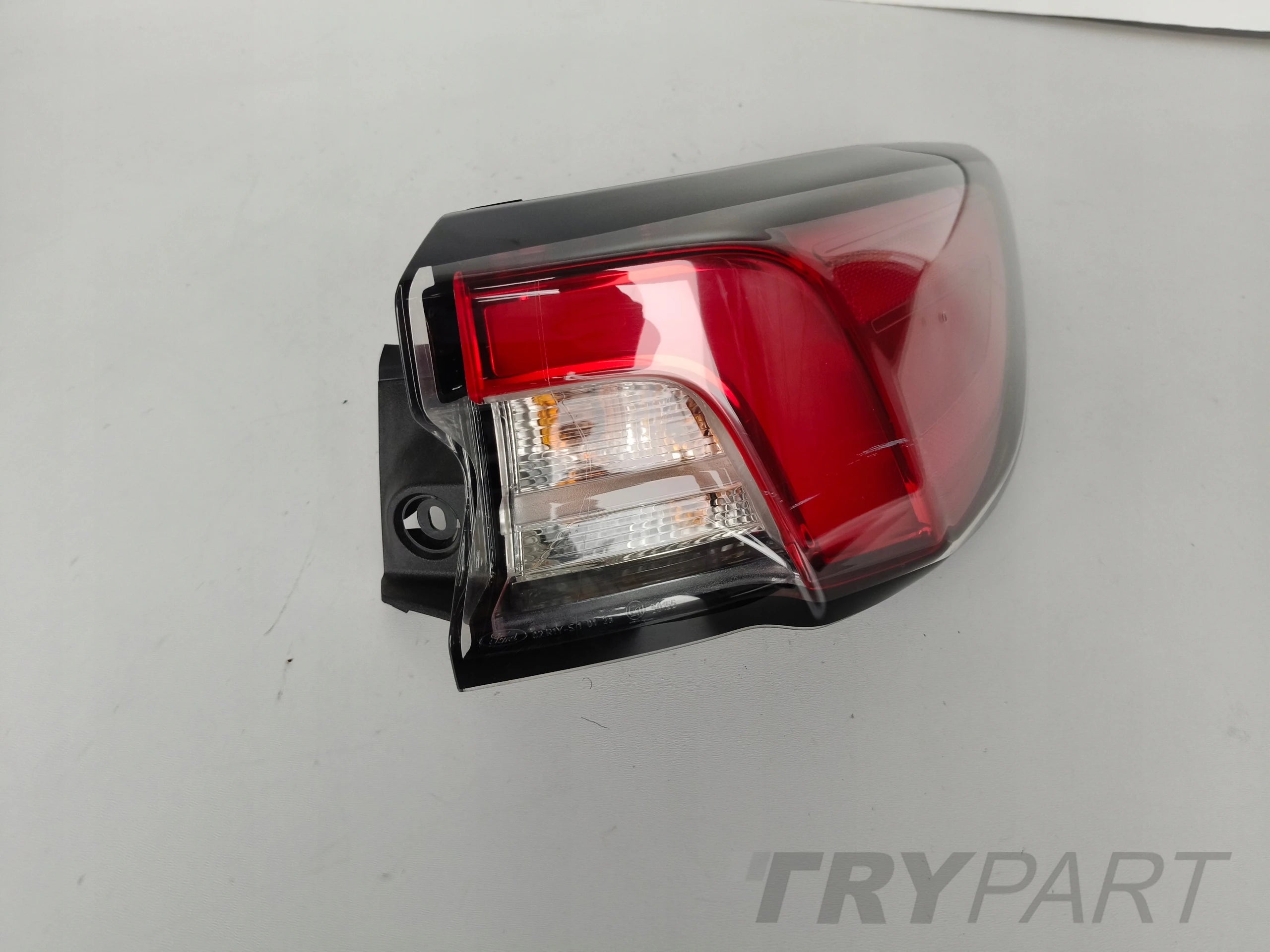 RIGHT REAR LIGHT FORD KUGA MK3 19-