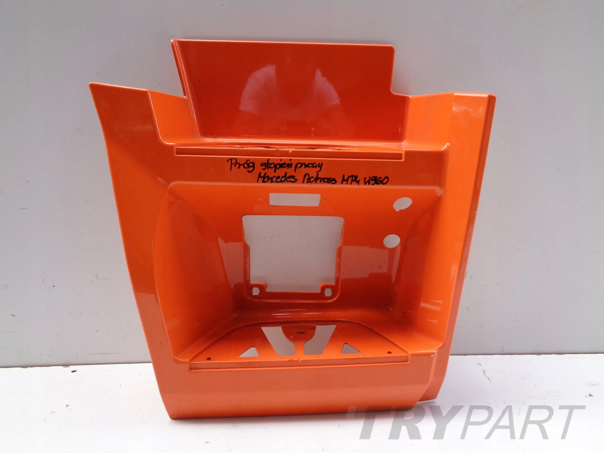 RIGHT STEP BOARD STEP PLATE MERCEDES ACTROS MP4 W960