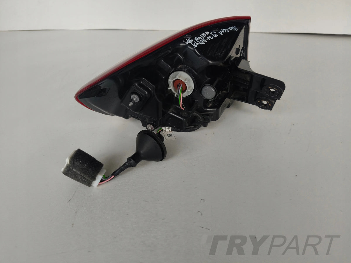 RIGHT TAIL LAMP KIA CEED III 18- COMBI LED
