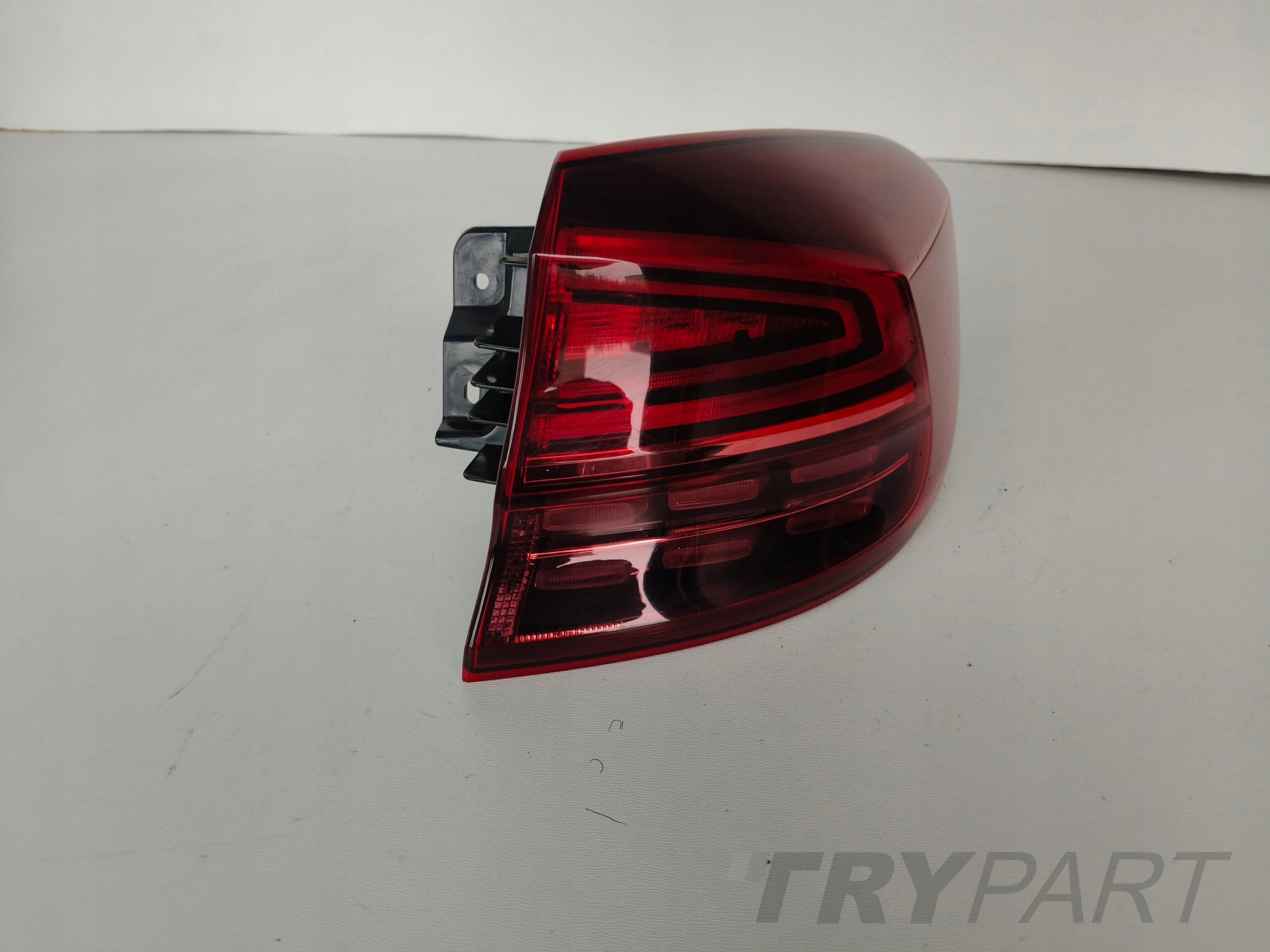 RIGHT TAIL LAMP KIA CEED III 18- COMBI LED