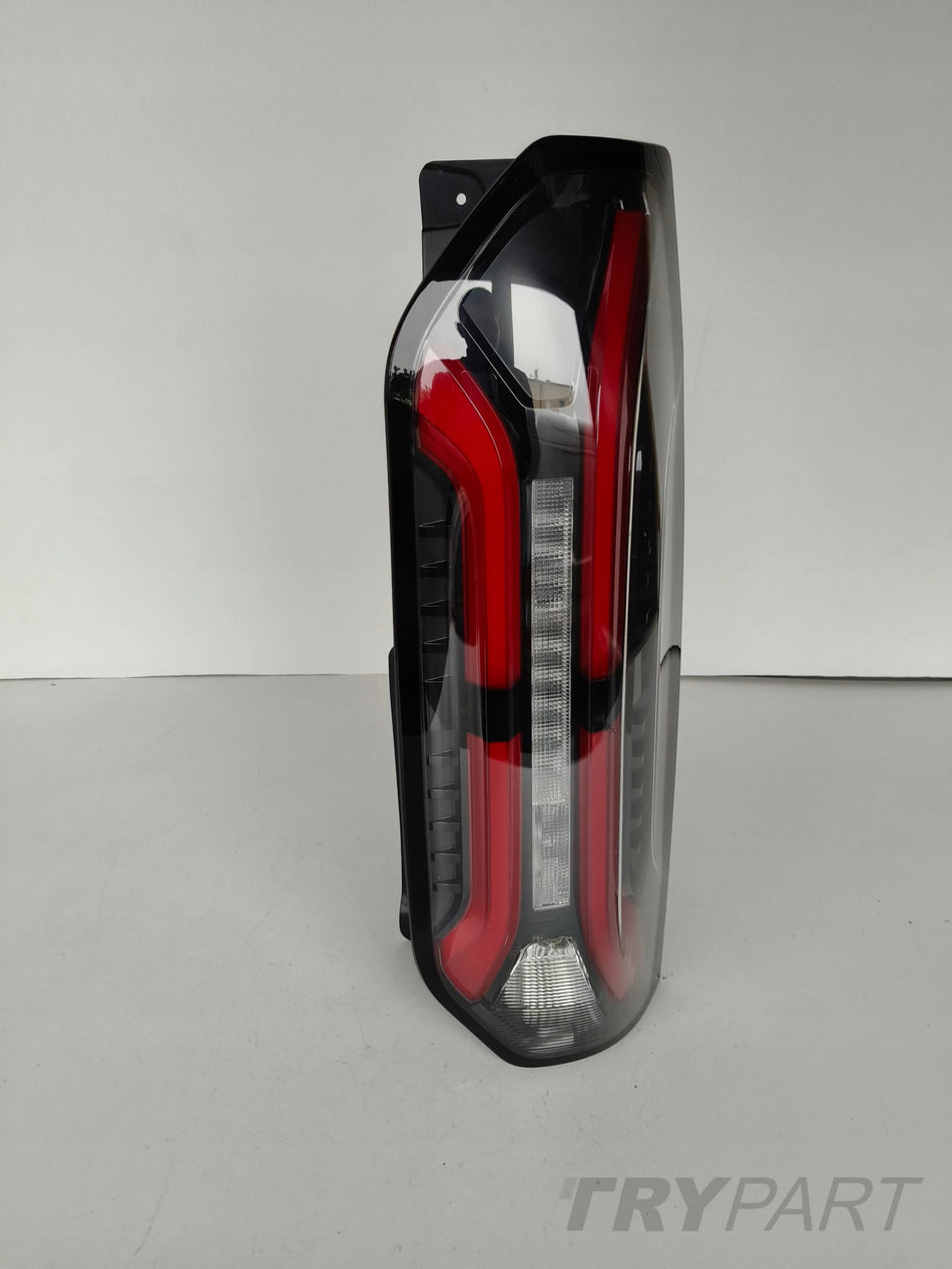 RIGHT TAIL LIGHT FORD TRANSIT CUSTOM II 23- LED