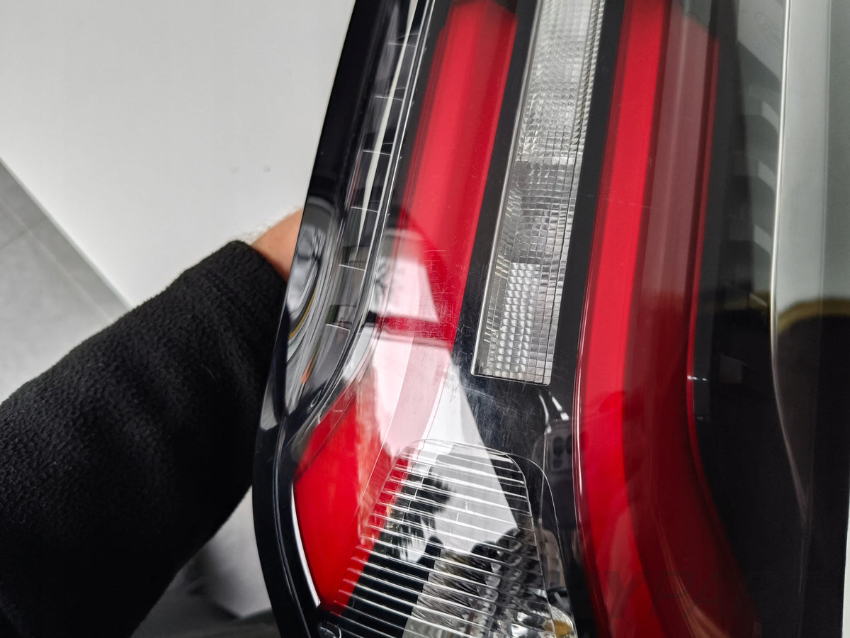RIGHT TAIL LIGHT FORD TRANSIT CUSTOM II 23- LED