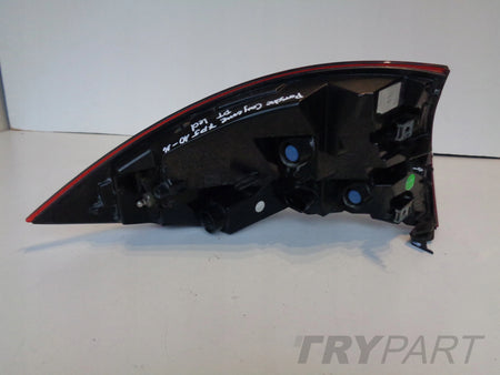 RIGHT TAIL LIGHT PORSCHE CAYENNE 7P5 LED 10-14