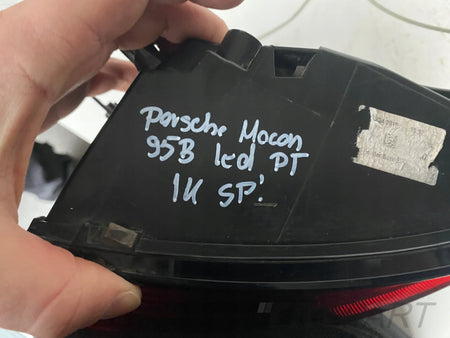 RIGHT TAIL LIGHT PORSCHE MACAN 95B 18- LIFT GTS LED