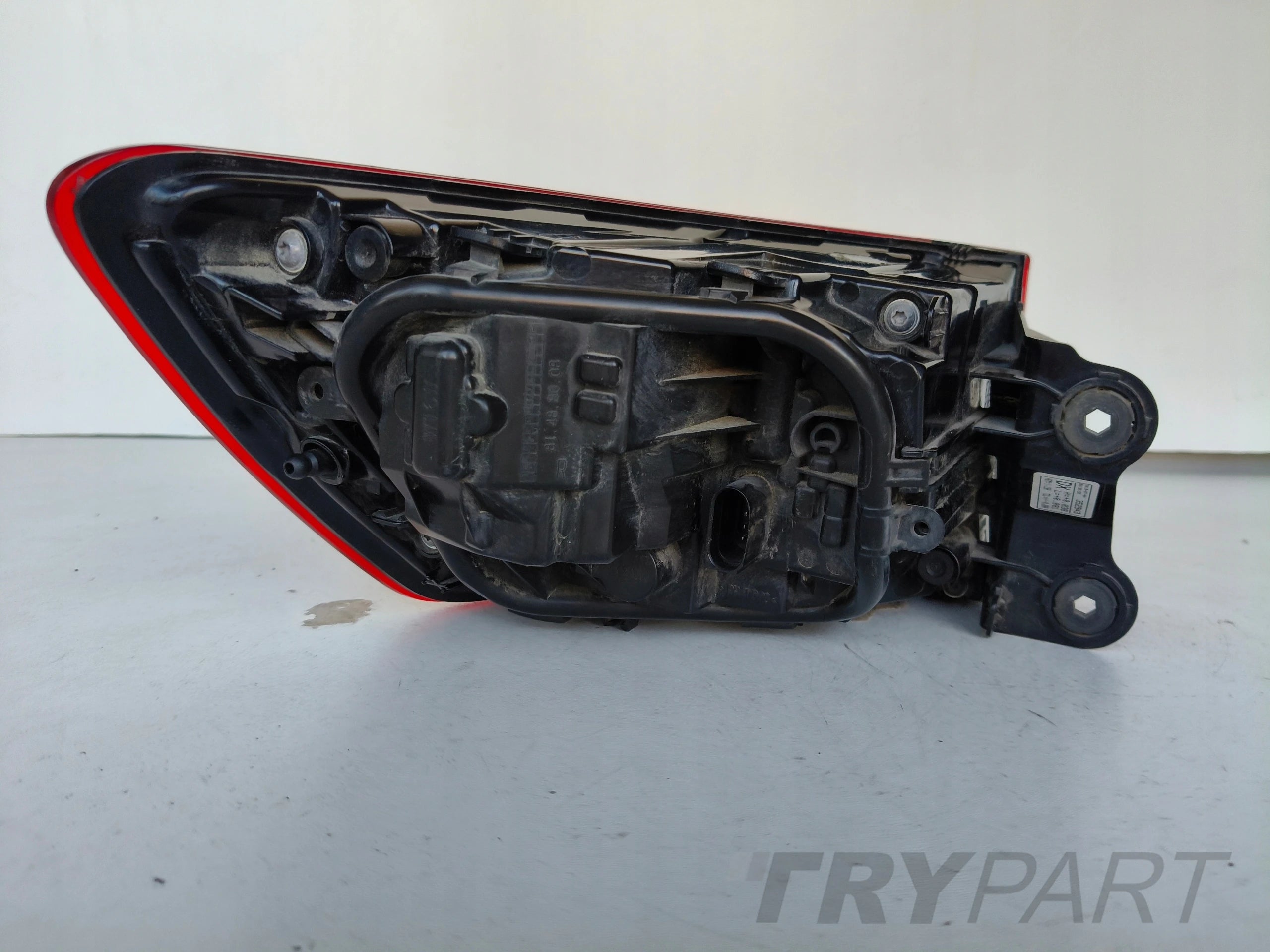 RIGHT TAILLIGHT AUDI A4 B9 8W 8W0 15- STATION WAGON
