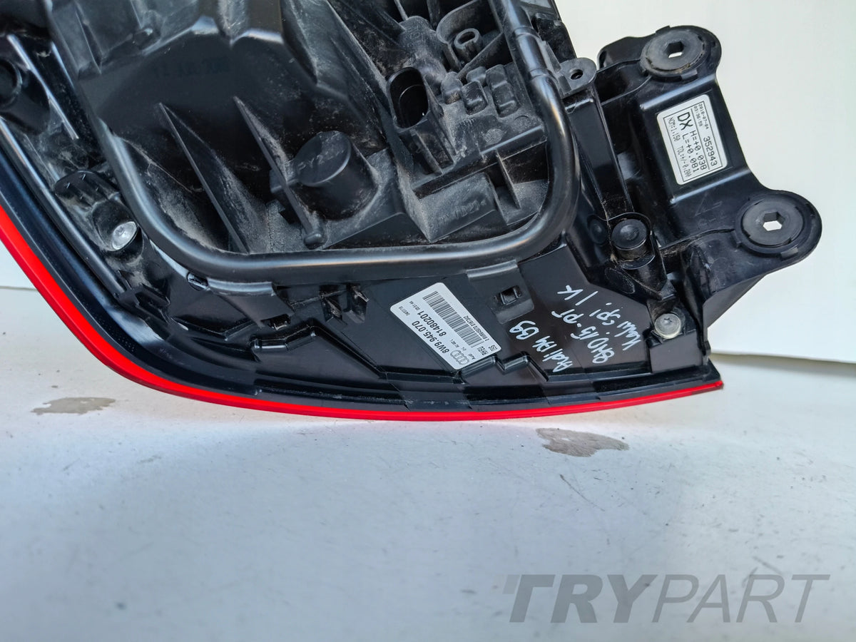 RIGHT TAILLIGHT AUDI A4 B9 8W 8W0 15- STATION WAGON