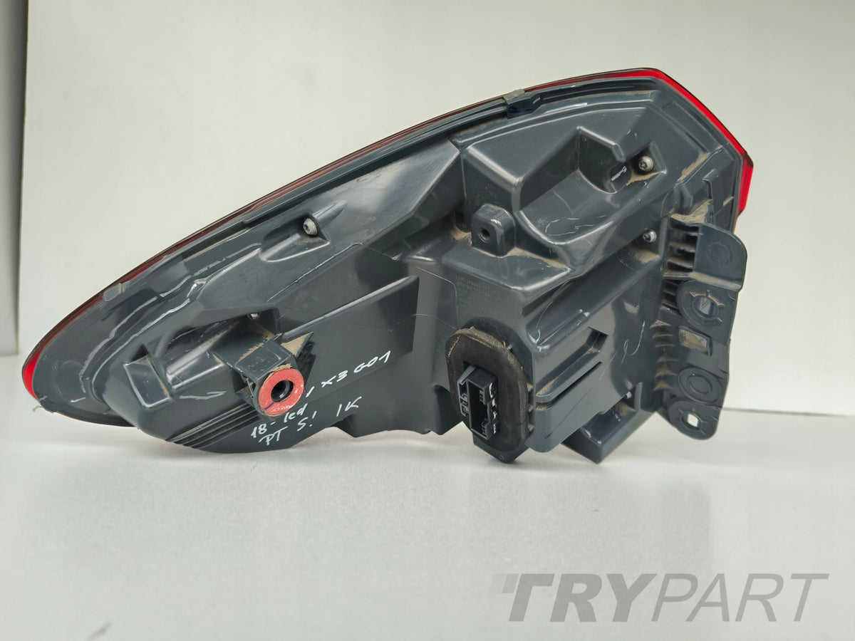 RIGHT TAILLIGHT BMW X3 G01 18- LED