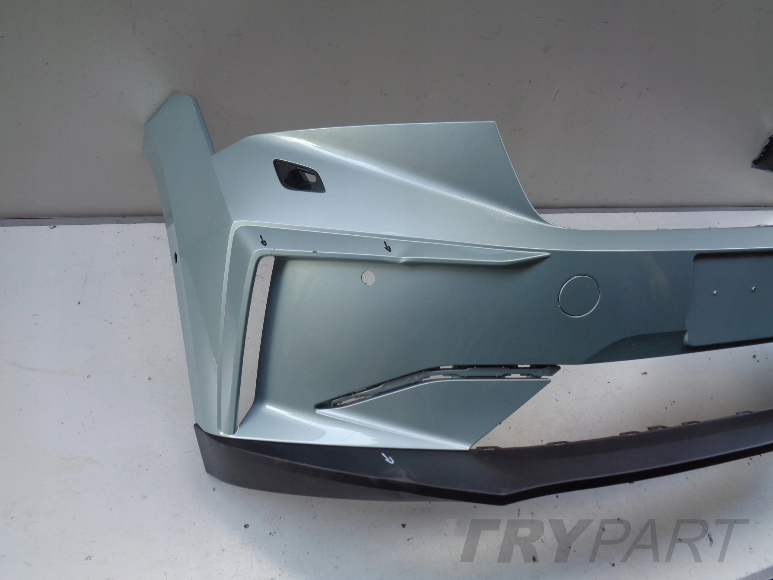 SKODA ENYAQ 5LG 21- FRONT BUMPER NO. 42152