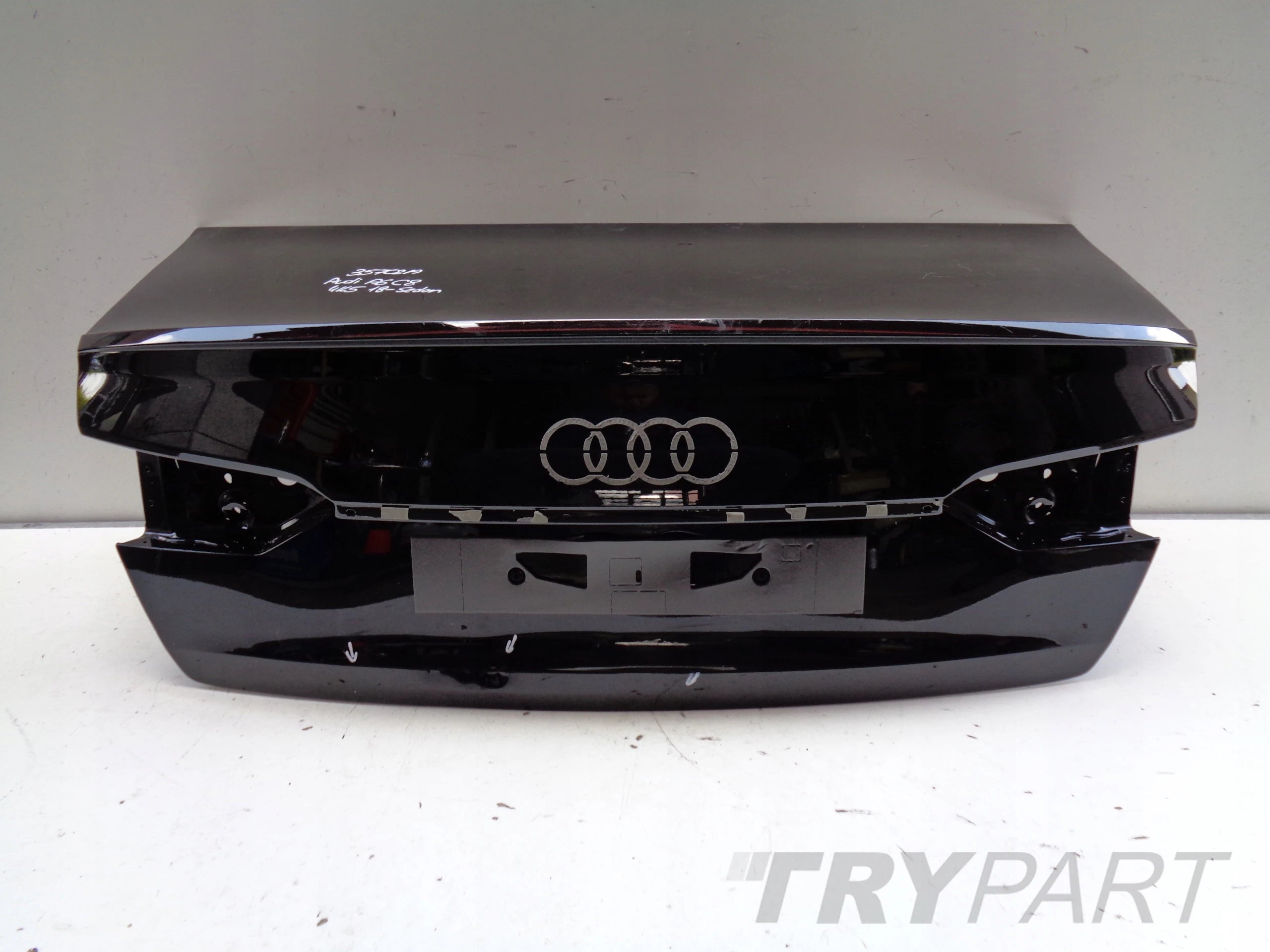 TAILGATE AUDI A6 C8 4K5 18- SEDAN NO. 35702