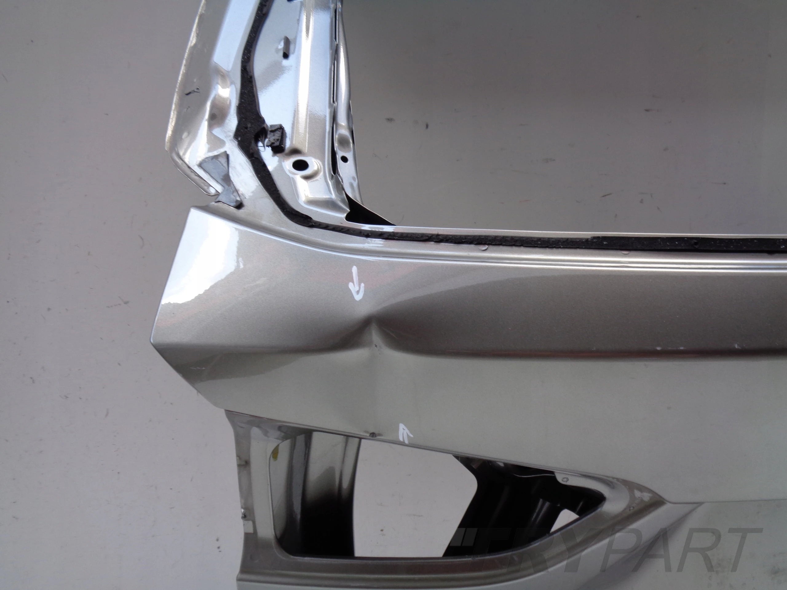 TAILGATE BMW X1 F48 15- NO. 36133