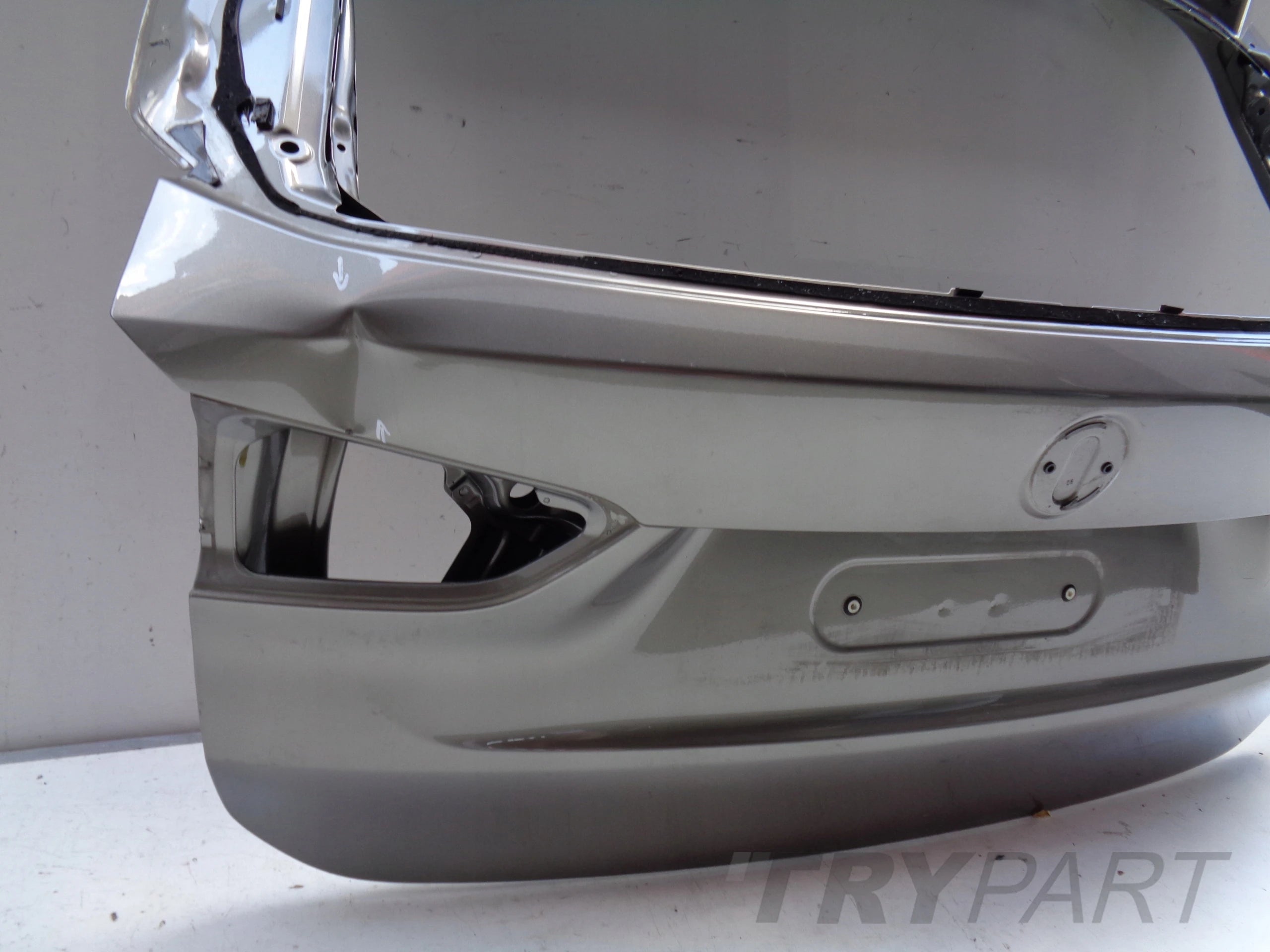 TAILGATE BMW X1 F48 15- NO. 36133