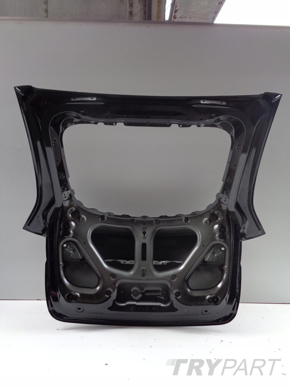 TESLA MODEL Y REAR TAILGATE NO. 51097